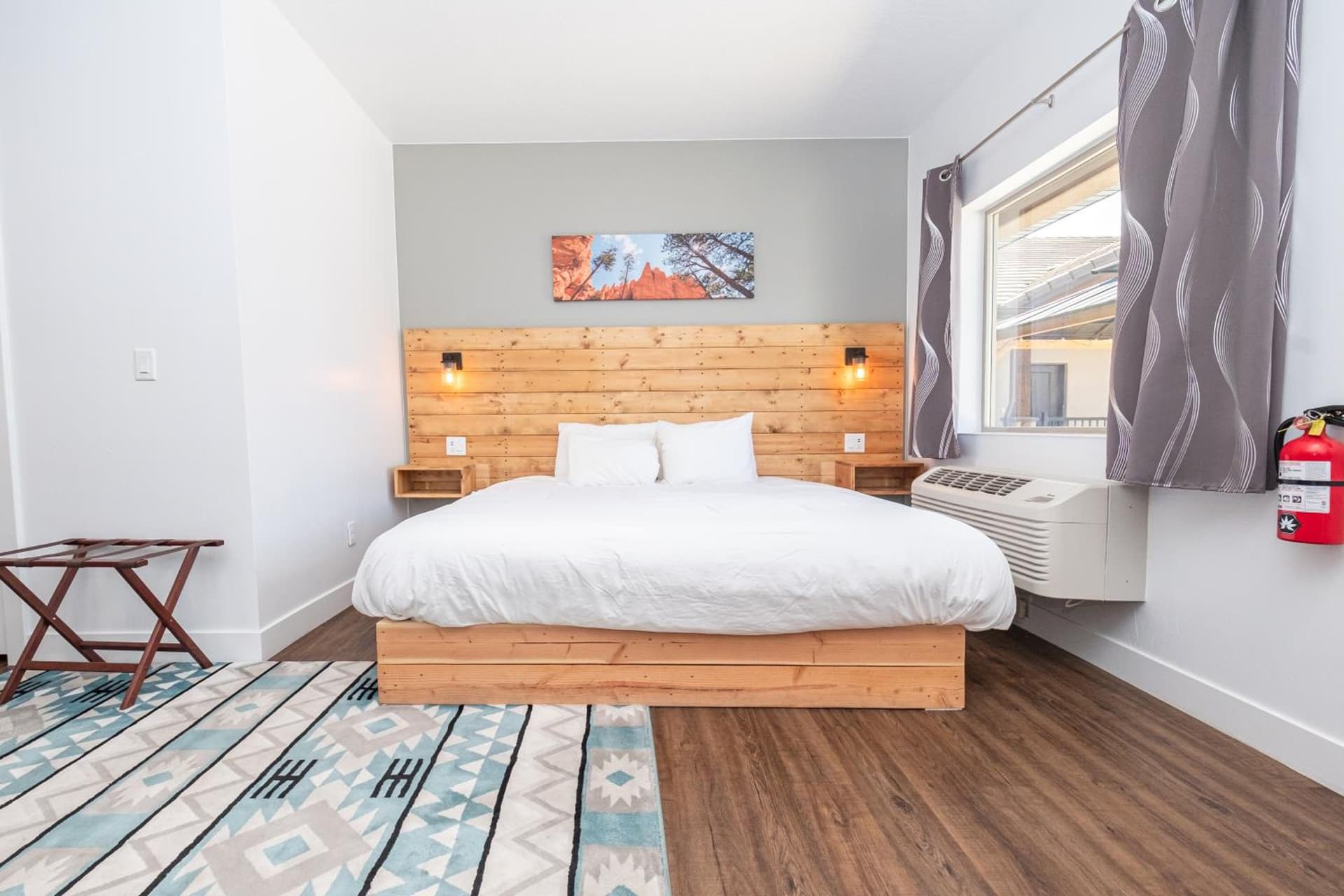 Kanab Suites interior in Kanab, UT — gallery photo 2