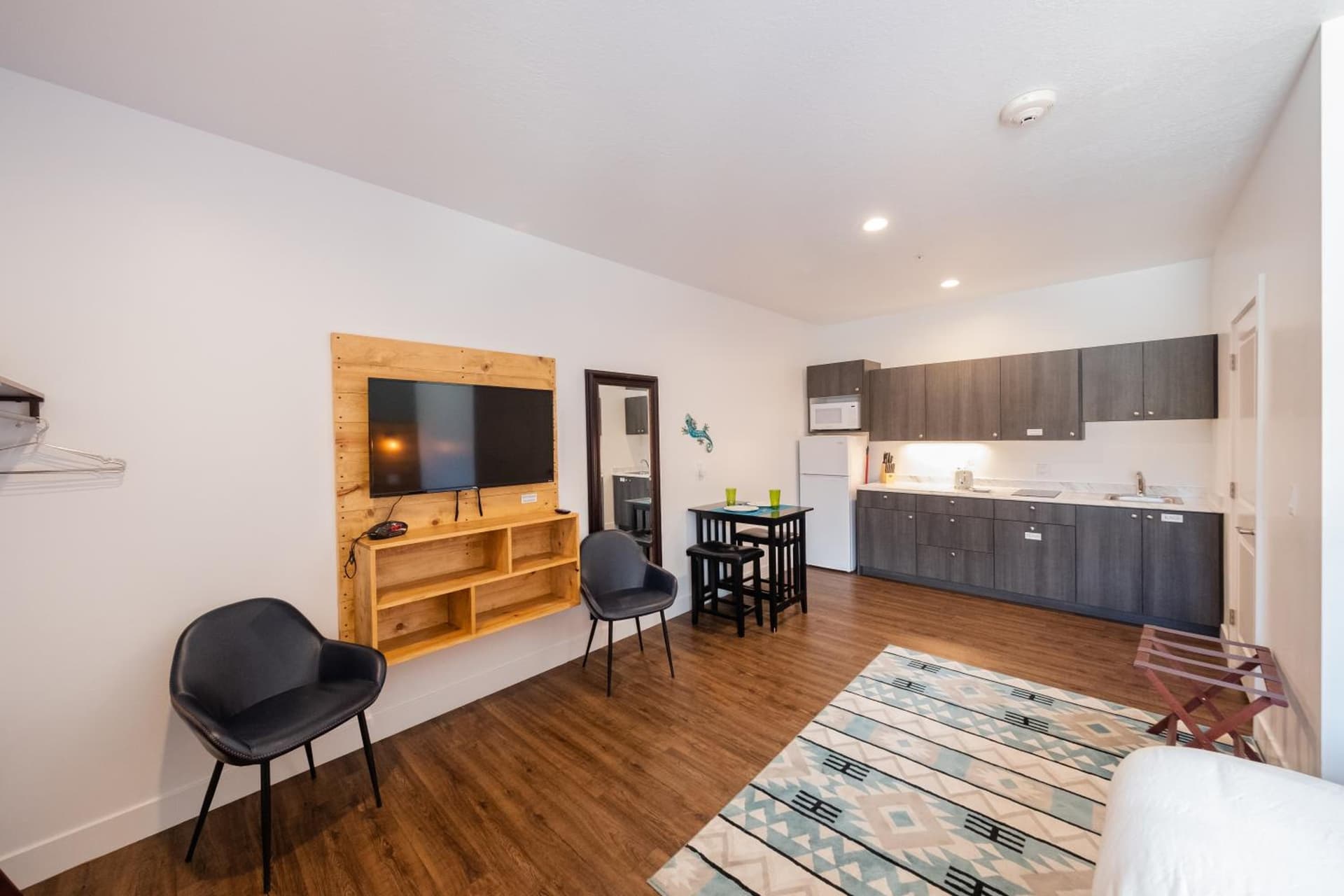 Kanab Suites property views in Kanab, UT — gallery photo 3