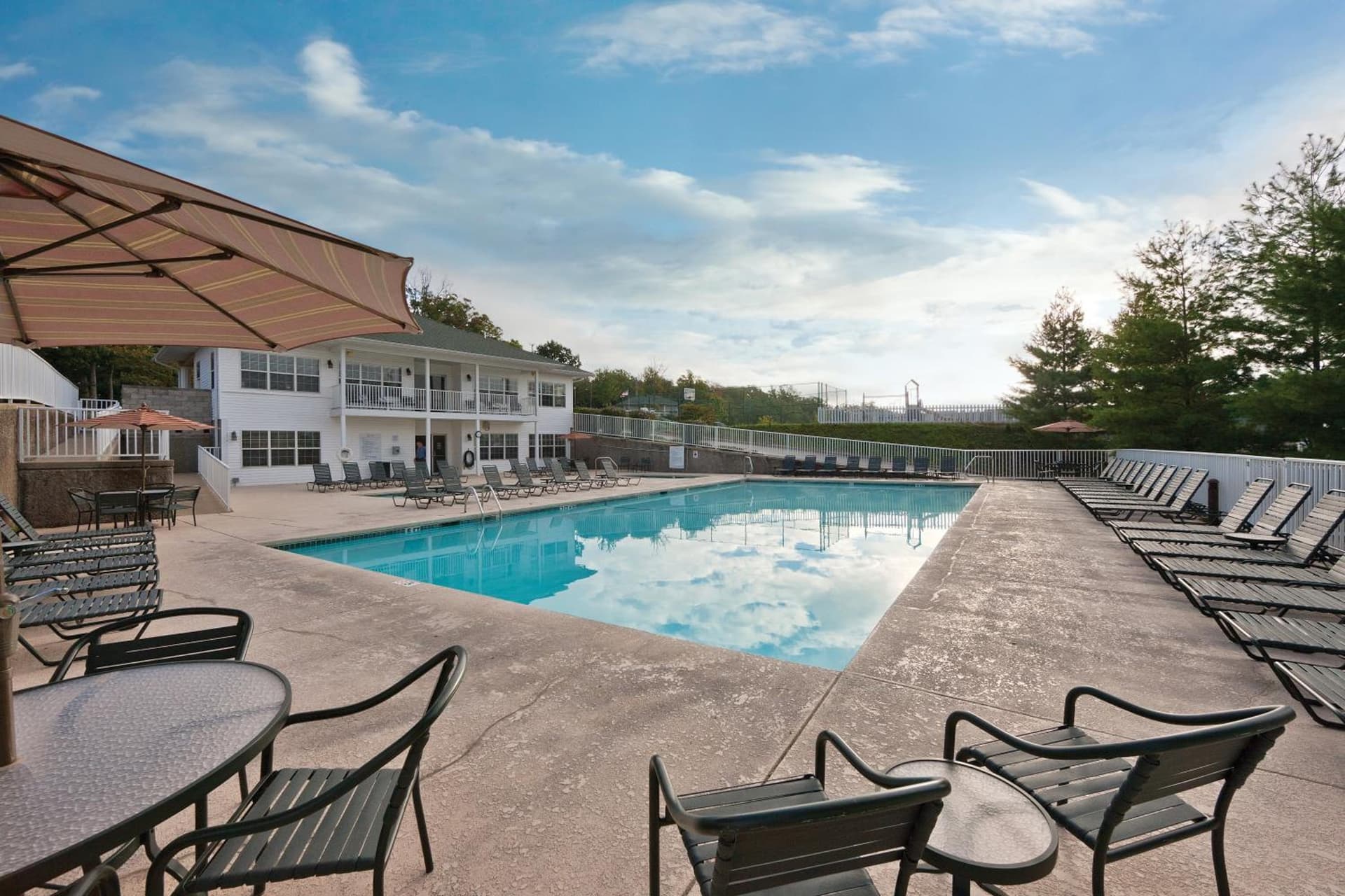 WorldMark Lake of the Ozarks property views in Osage Beach, MO — gallery photo 3