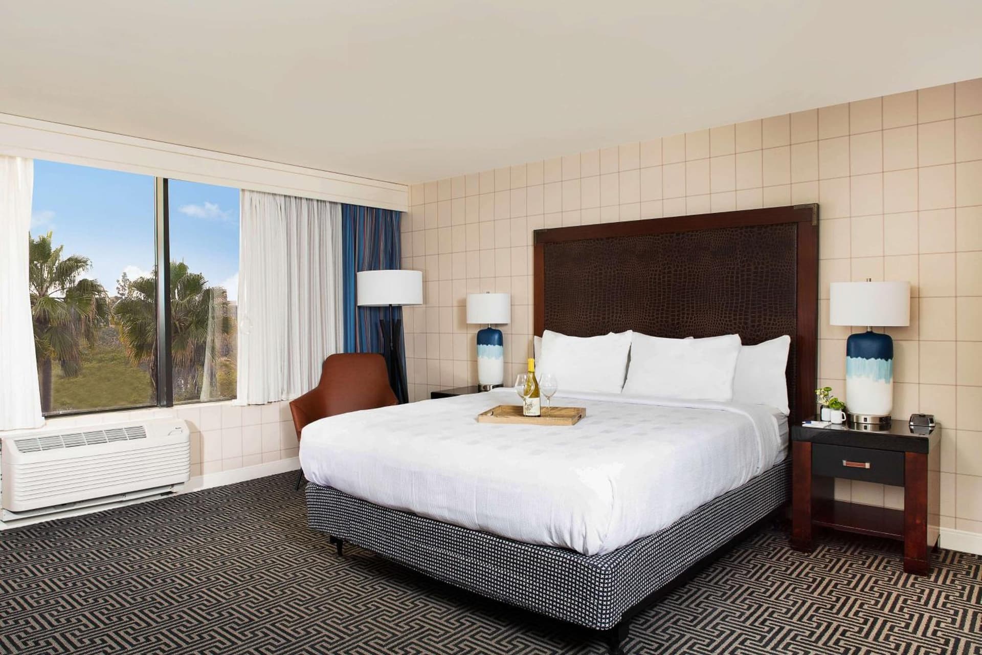 Hotel Lulu, BW Premier Collection gallery photo in Anaheim, CA — image 7