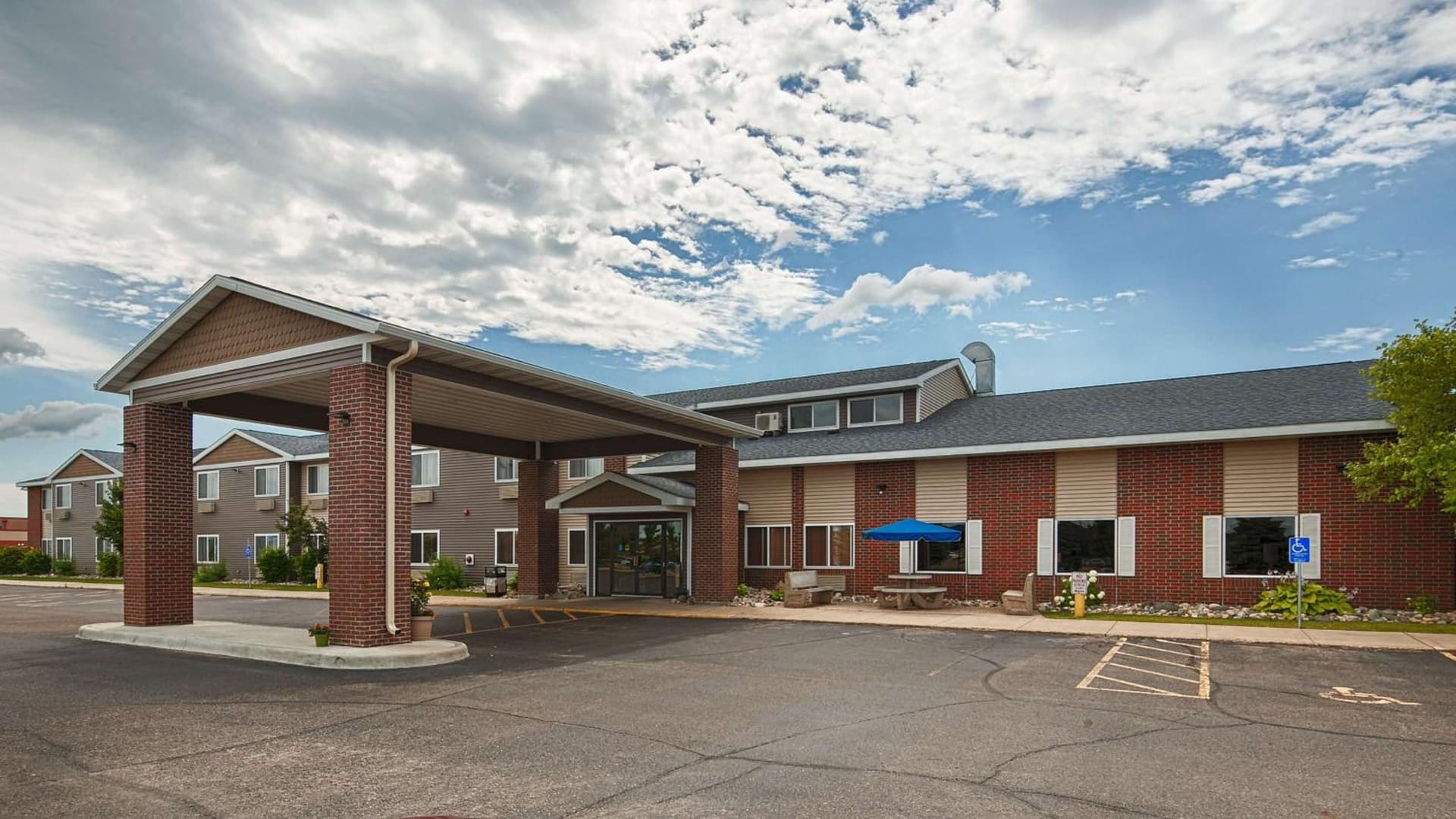 Best Western Alexandria Inn featured exterior or lobby in Alexandria, MN — similar hotel