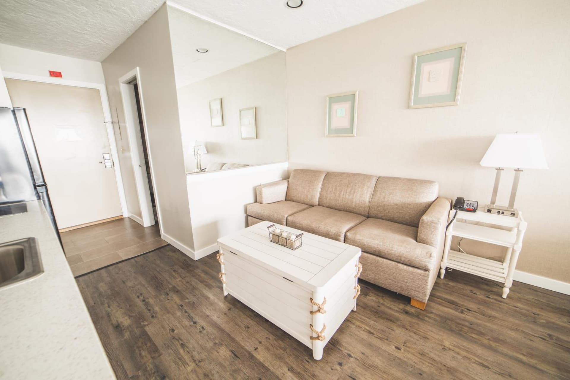 Surf Club Oceanfront Hotel interior in Dewey Beach, DE — gallery photo 2