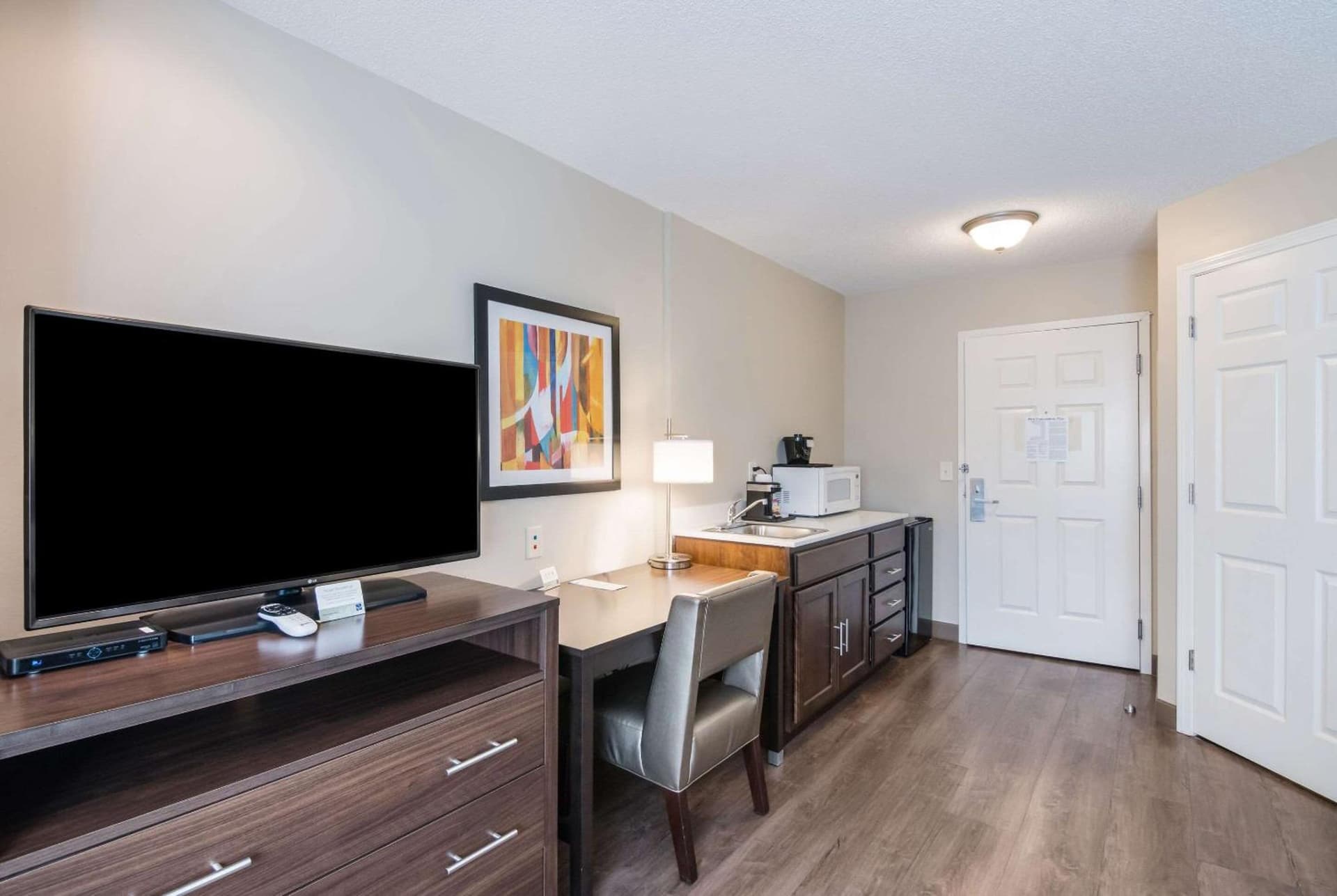 Sleep Inn & Suites Columbus near Fort Benning gallery photo in Columbus, GA — image 24