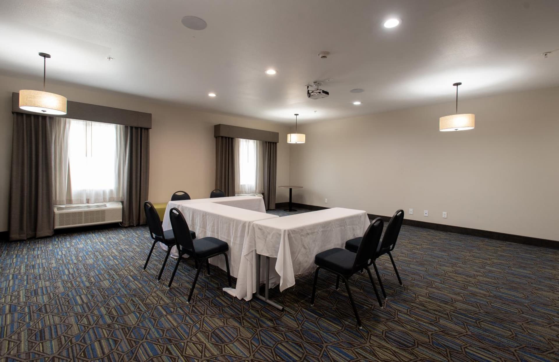 Holiday Inn Express Hotel and Suites Port Aransas/Beach Area by IHG gallery photo in Port Aransas, TX — image 42