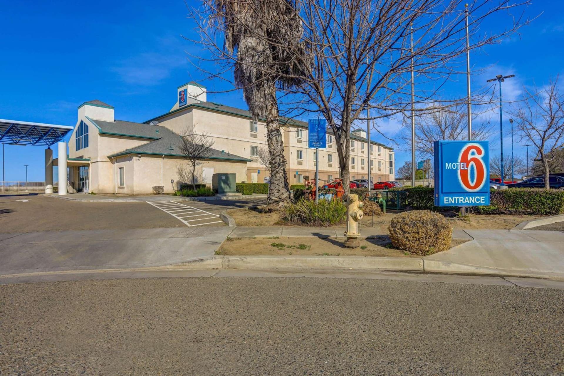 Howard Johnson by Wyndham Lemoore Near Naval Air Station — hotel in Lemoore, California