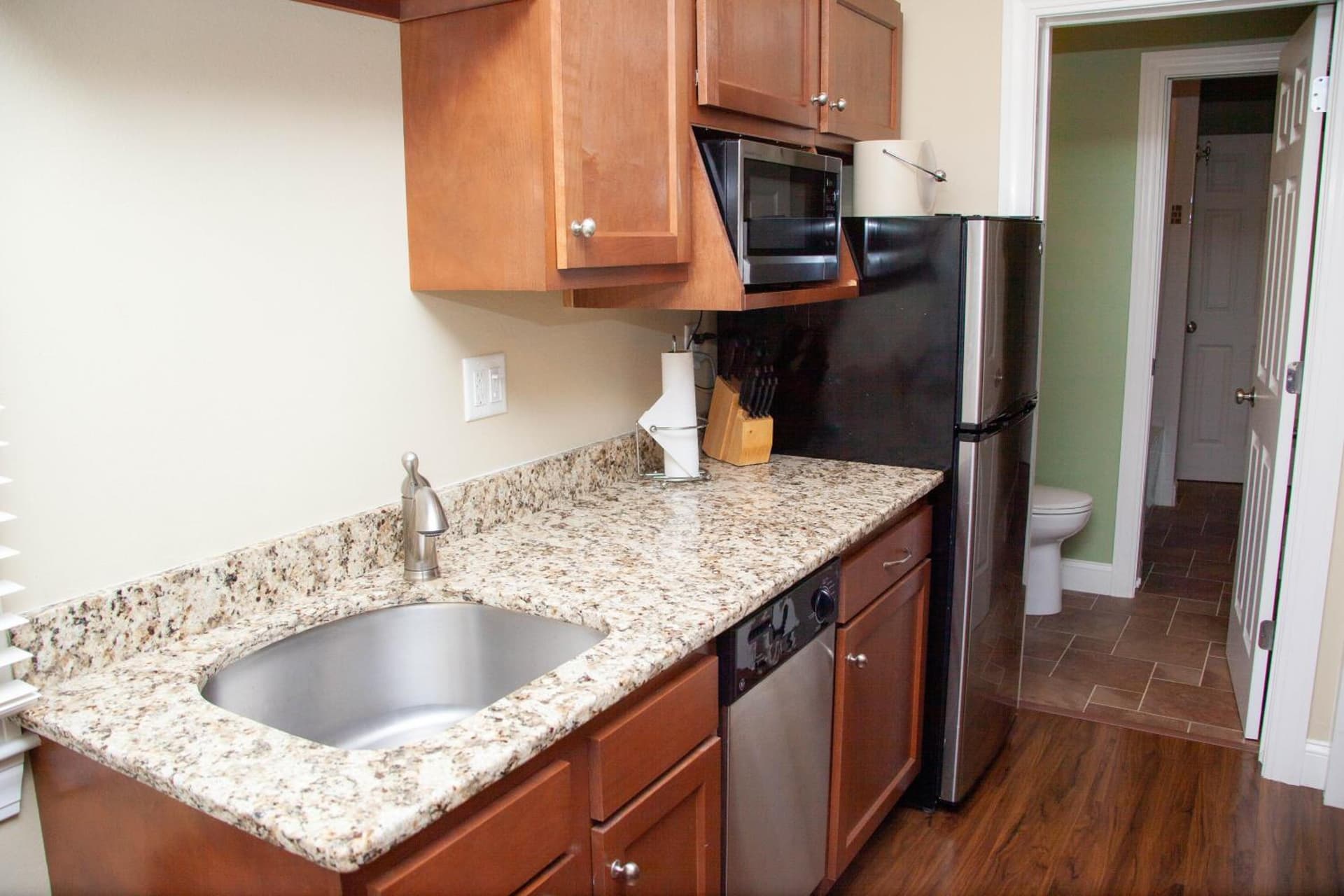 InnSeason Resorts HarborWalk interior in Falmouth, MA — gallery photo 2