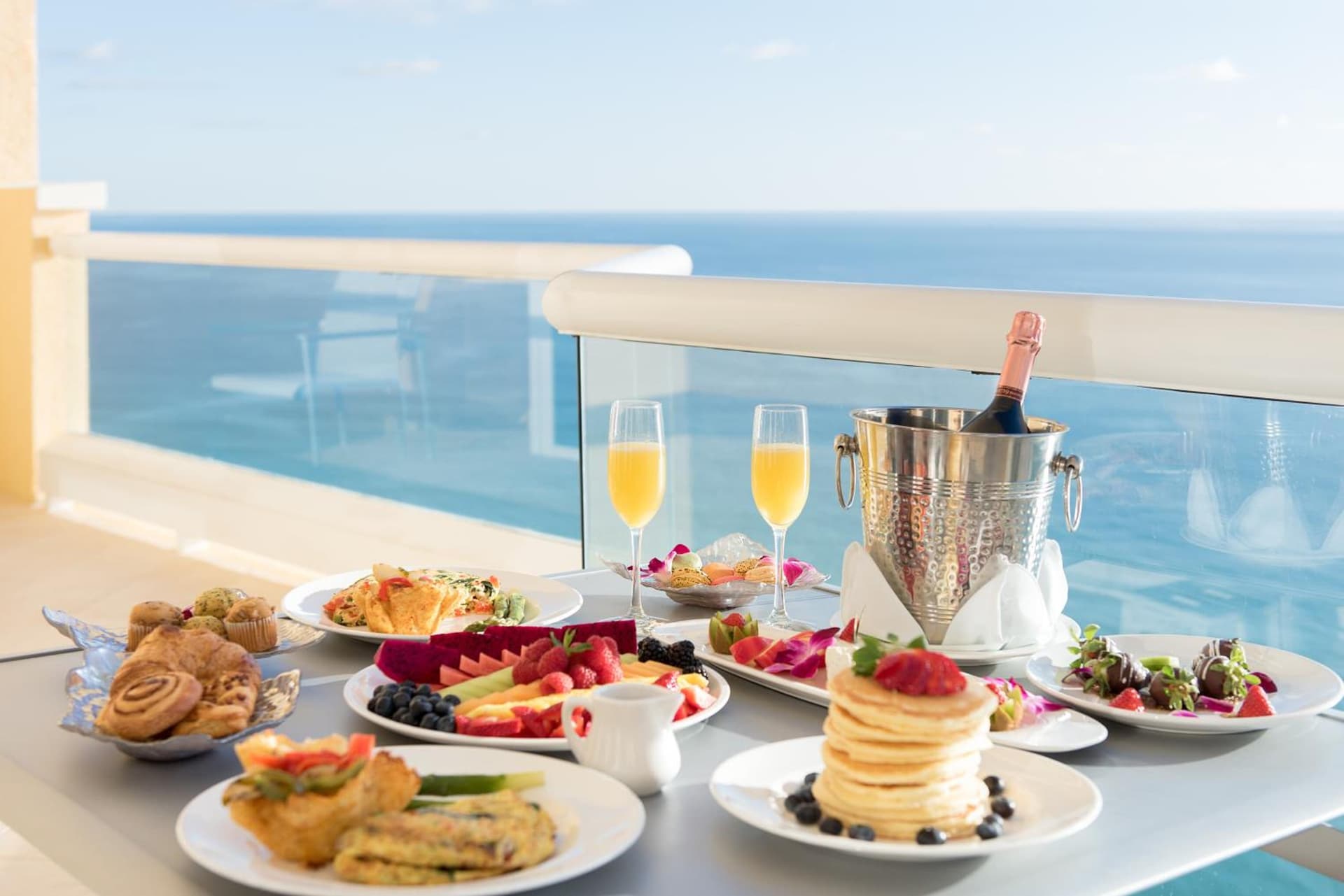 Acqualina Resort and Residences gallery photo in Miami Beach, FL — image 31