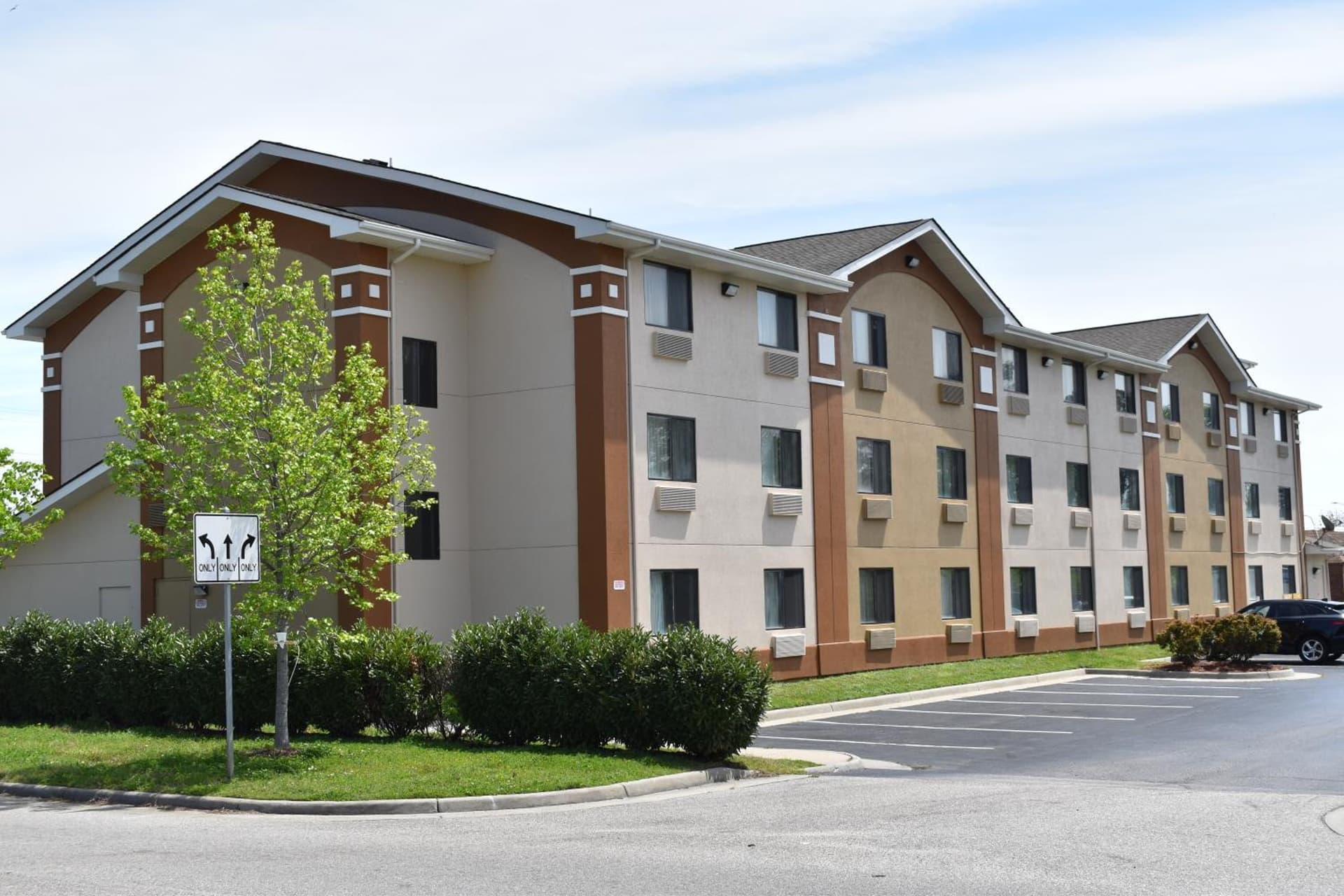 Super 8 by Wyndham Newport News/Jefferson Ave. gallery photo in Newport News, VA — image 14