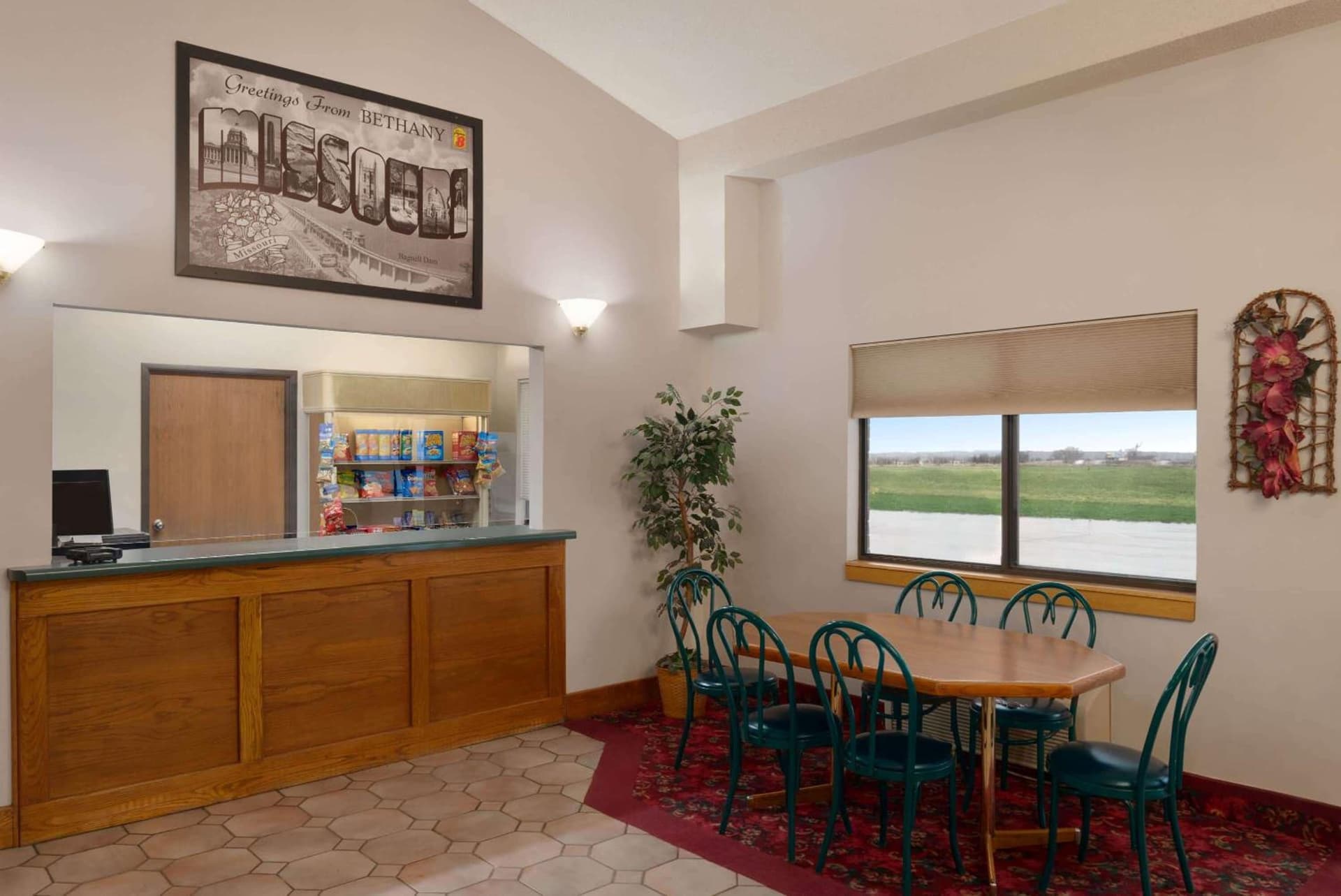 Super 8 by Wyndham Bethany MO property views in Bethany, MO — gallery photo 3