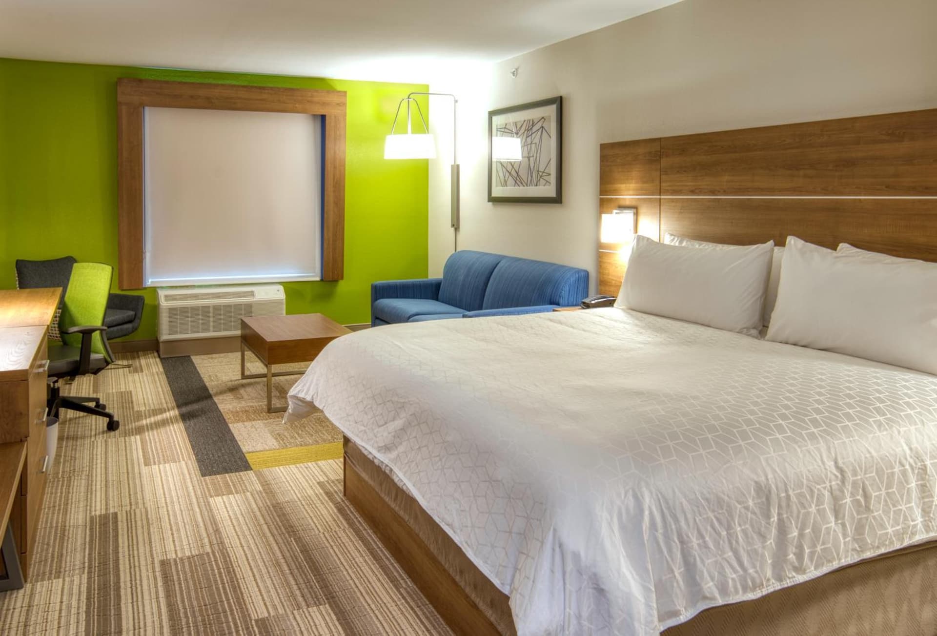 Holiday Inn Express & Suites Lincoln Airport by IHG property views in Lincoln, NE — gallery photo 3