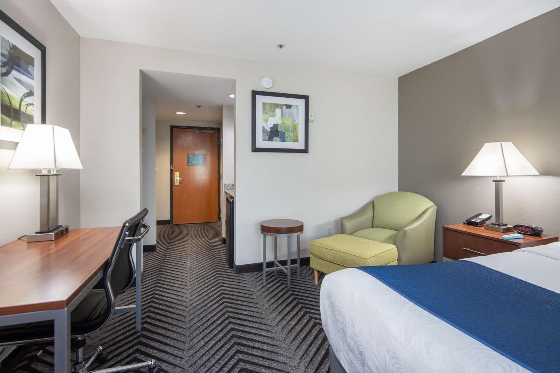 Best Western Inn & Suites San Mateo - San Francisco Airport gallery photo in San Mateo, CA — image 25