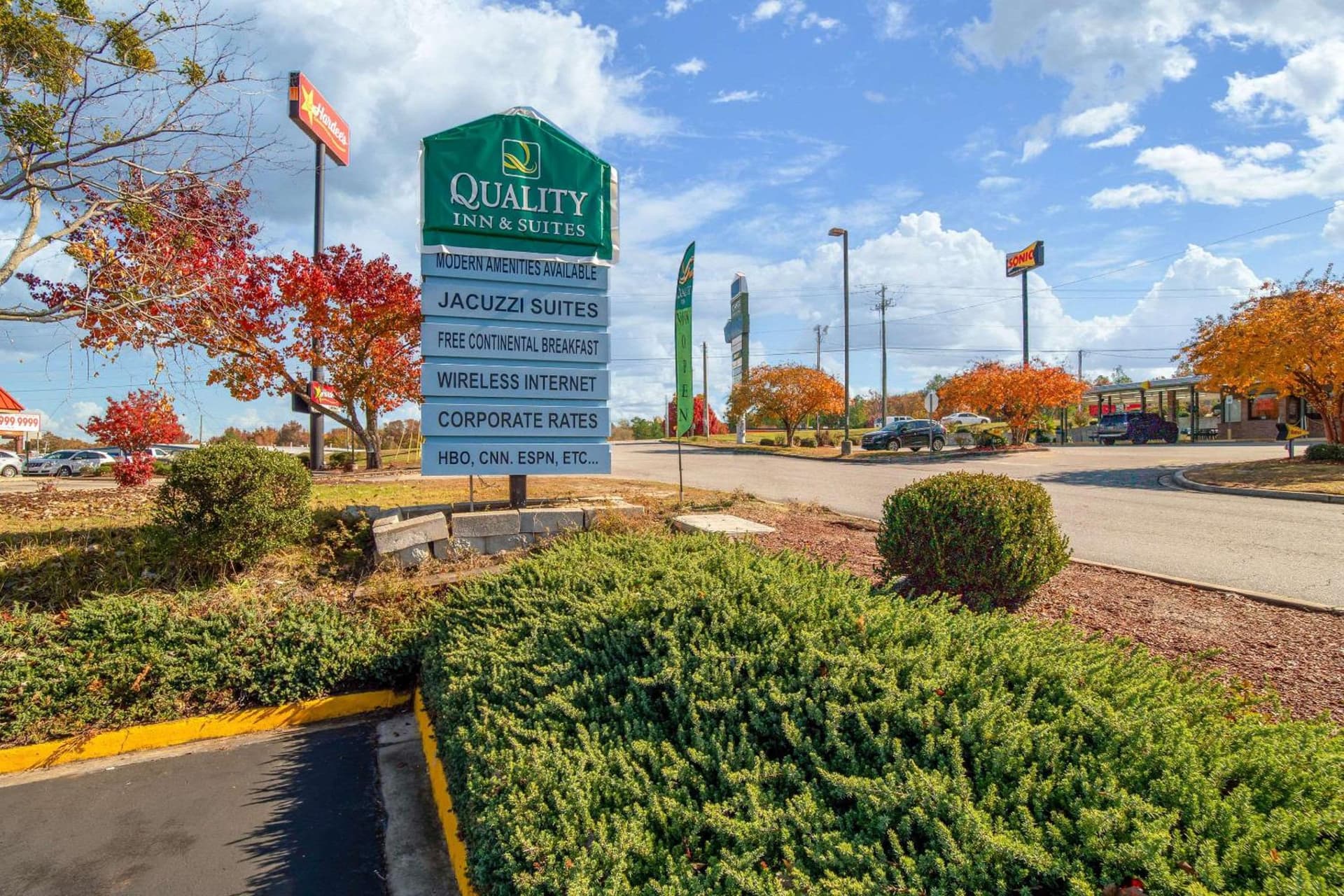 Quality Inn West Columbia - Cayce interior in West Columbia, SC — gallery photo 2
