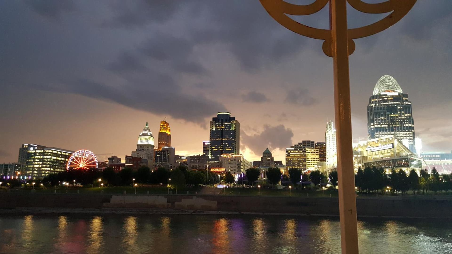Holiday Inn Express & Suites Cincinnati Riverfront by IHG gallery photo in Covington, KY — image 100