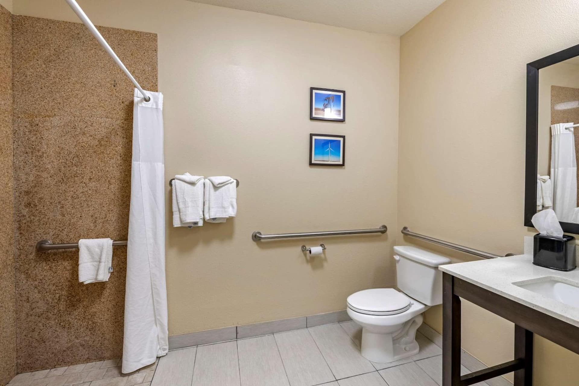 Comfort Inn & Suites Lubbock West gallery photo in Lubbock, TX — image 14