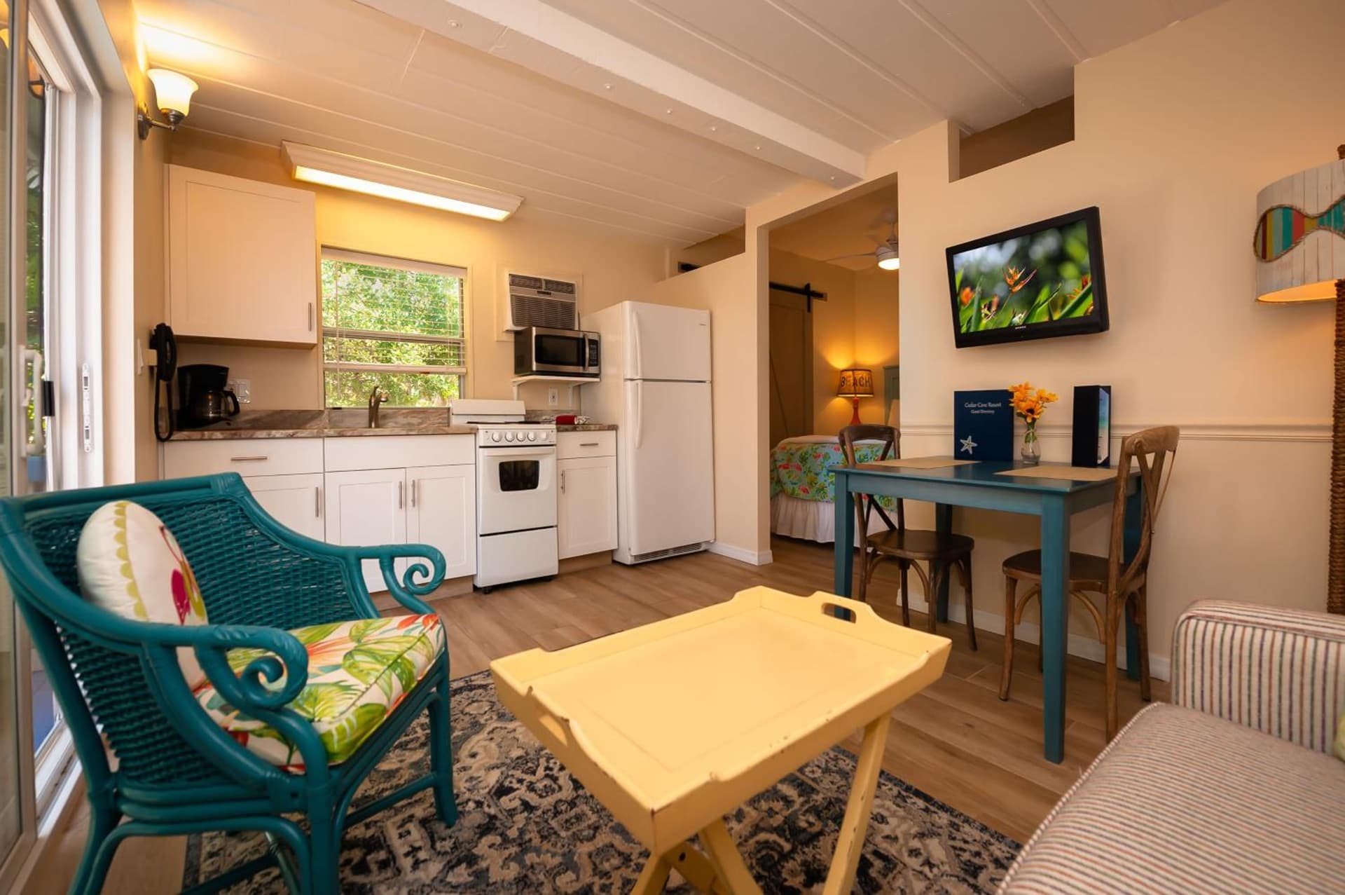 Cedar Cove Resort & Cottages gallery photo in Holmes Beach, FL — image 83