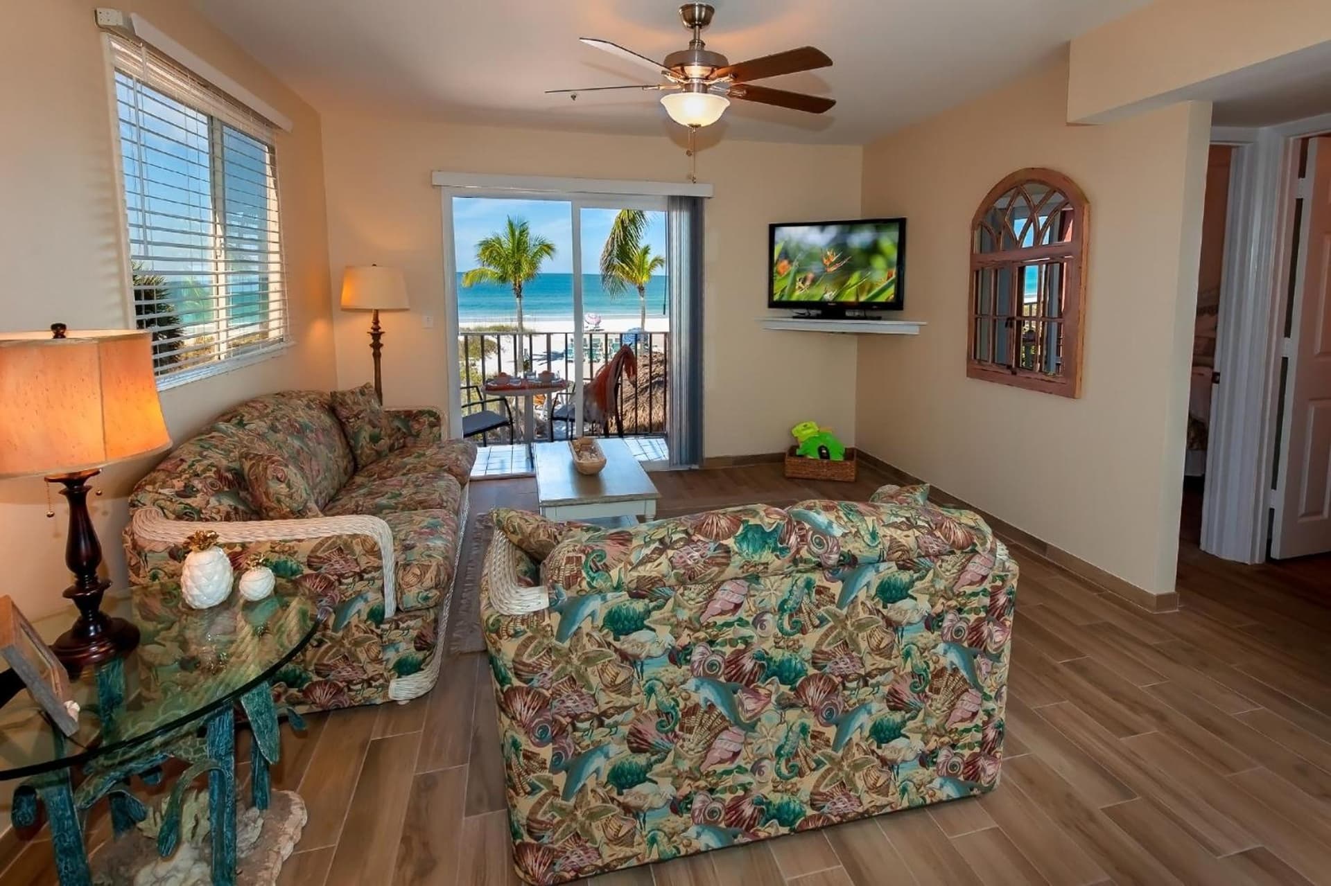 Cedar Cove Resort & Cottages gallery photo in Holmes Beach, FL — image 185