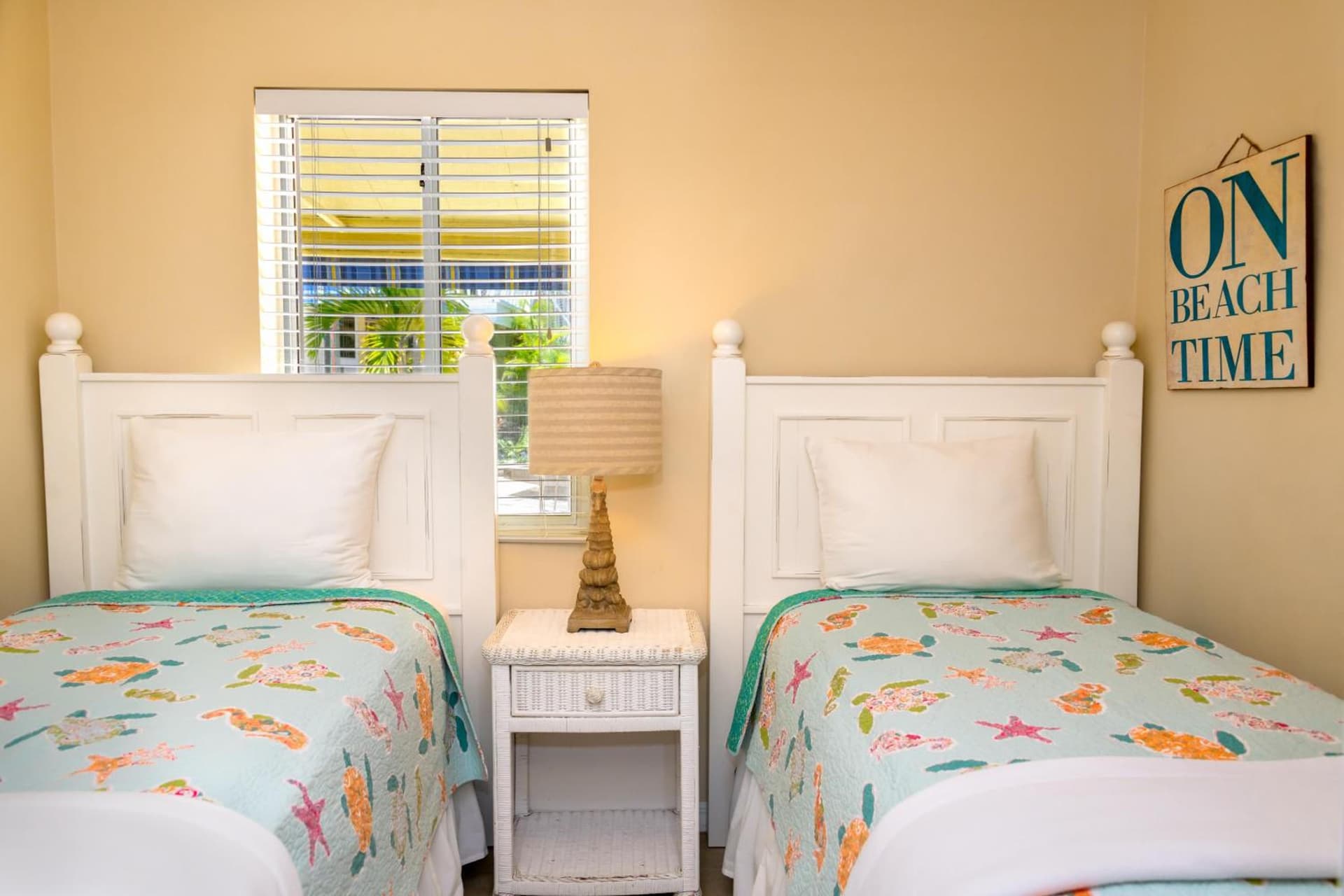 Cedar Cove Resort & Cottages gallery photo in Holmes Beach, FL — image 46