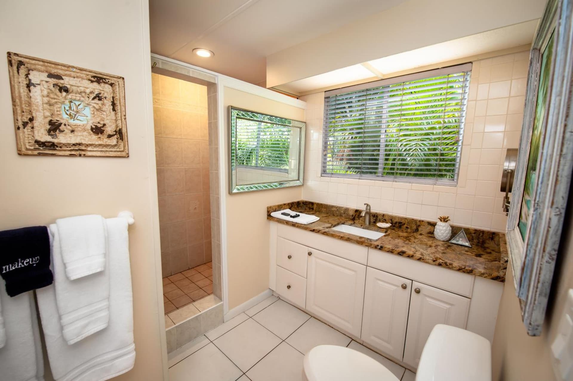 Cedar Cove Resort & Cottages gallery photo in Holmes Beach, FL — image 136
