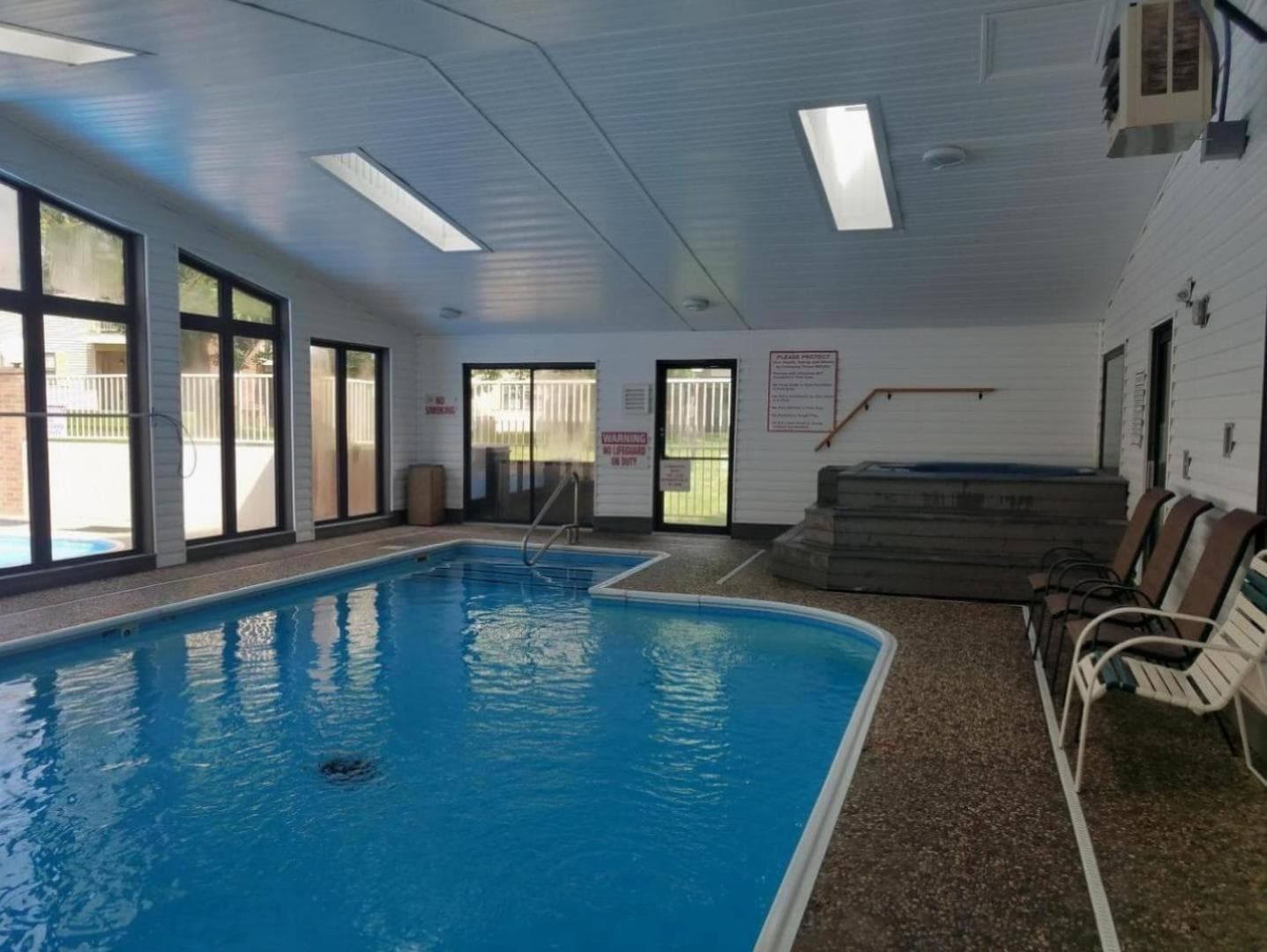 Heart of Branson interior in Branson, MO — gallery photo 2