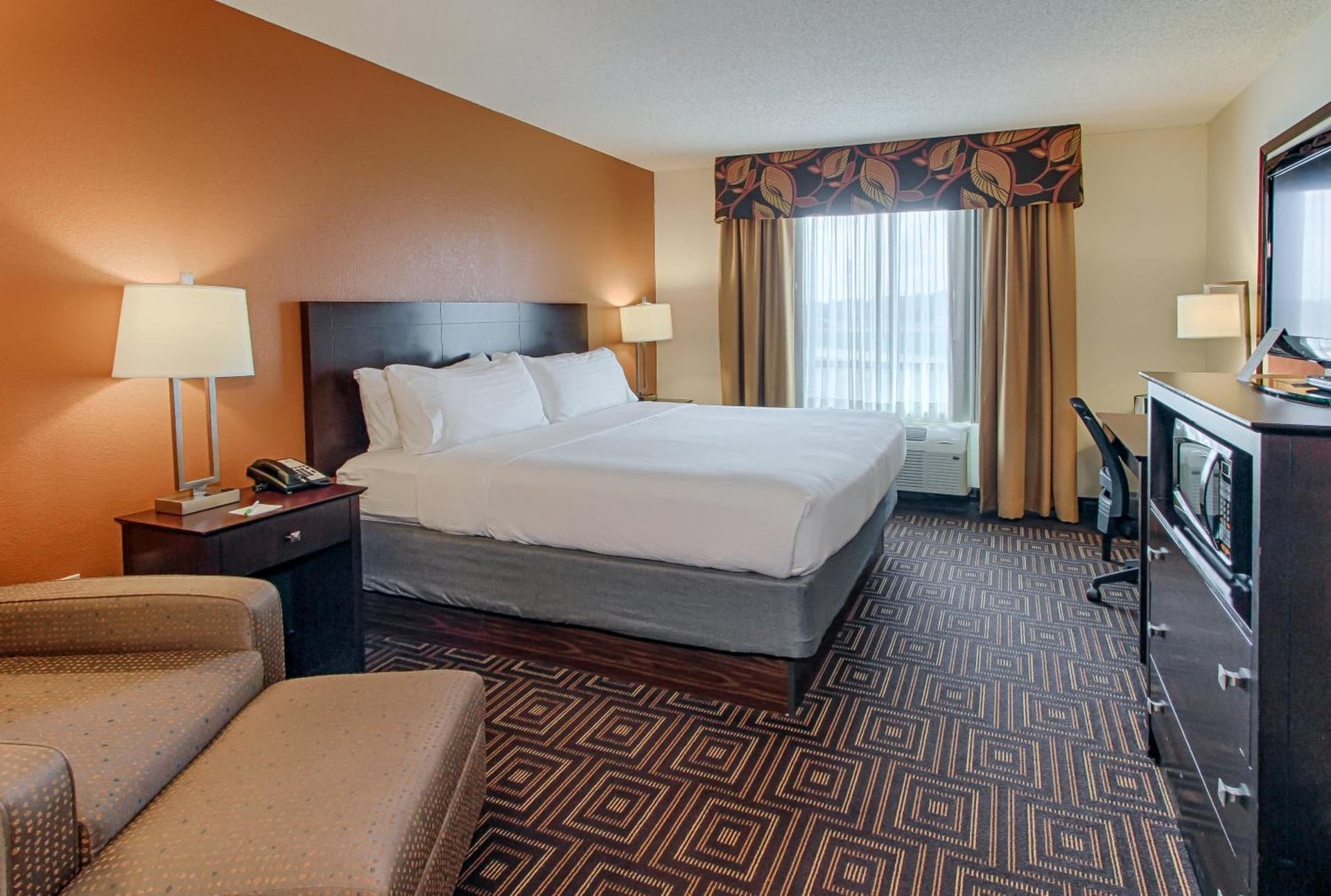 Holiday Inn Knoxville West - Cedar Bluff Rd by IHG gallery photo in Knoxville, TN — image 22
