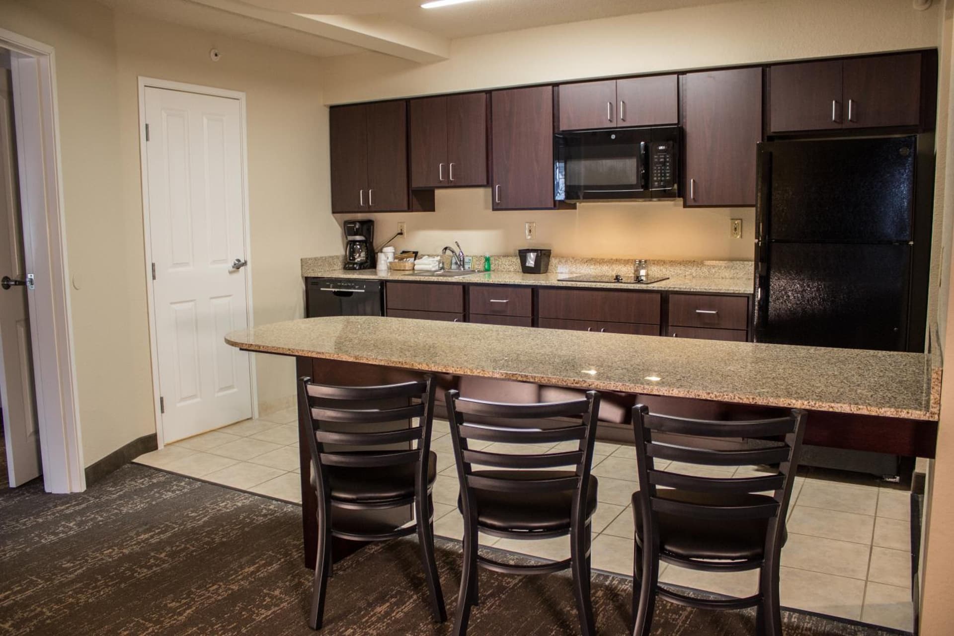 Cobblestone Suites - Oshkosh gallery photo in Oshkosh, WI — image 24