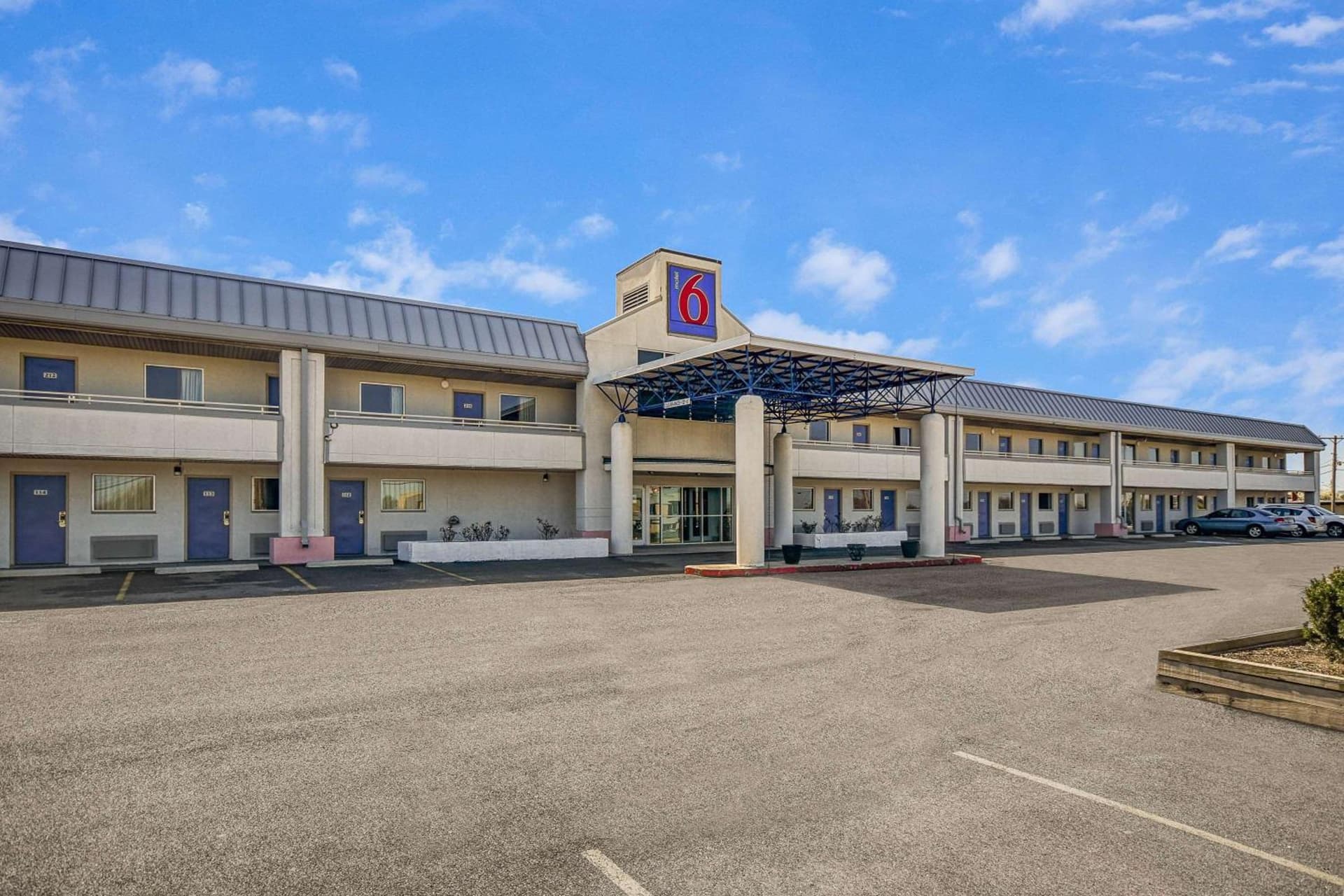 Motel 6-North Ridgeville, OH - Cleveland Intl Airport - N Ridgeville property views in North Ridgeville, OH — gallery photo 3