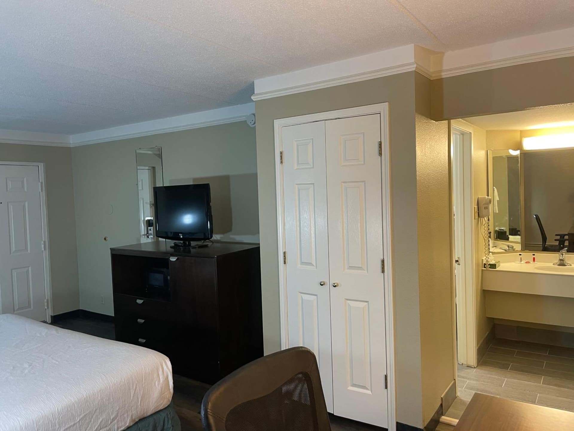 Quality Inn & Suites Tuscaloosa near University gallery photo in Tuscaloosa, AL — image 25