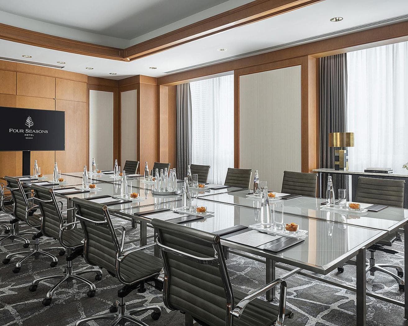 Four Seasons Hotel Miami gallery photo in Miami, FL — image 57