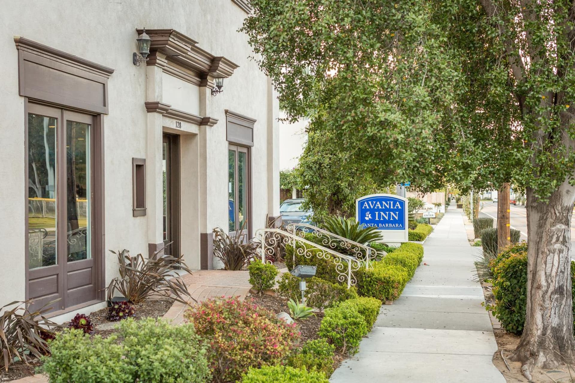 Avania Inn of Santa Barbara gallery photo in Santa Barbara, CA — image 81