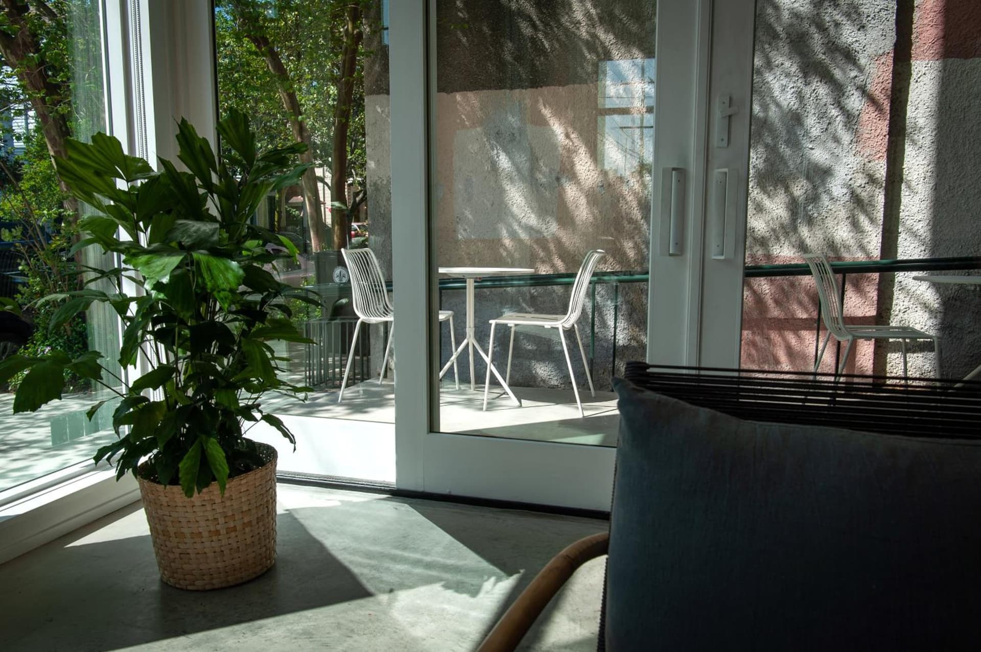 Travelers New Orleans interior in New Orleans, LA — gallery photo 2