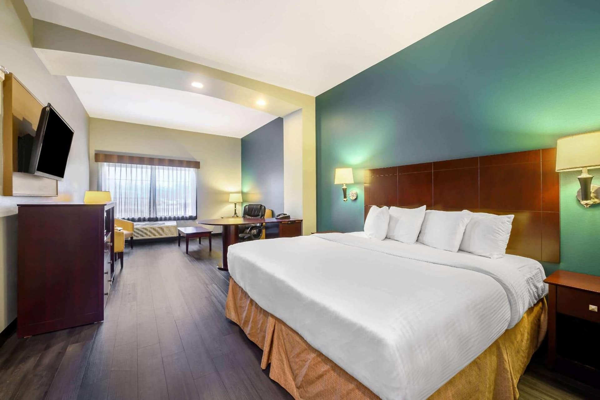 La Quinta Inn & Suites by Wyndham Longview North gallery photo in Longview, TX — image 25