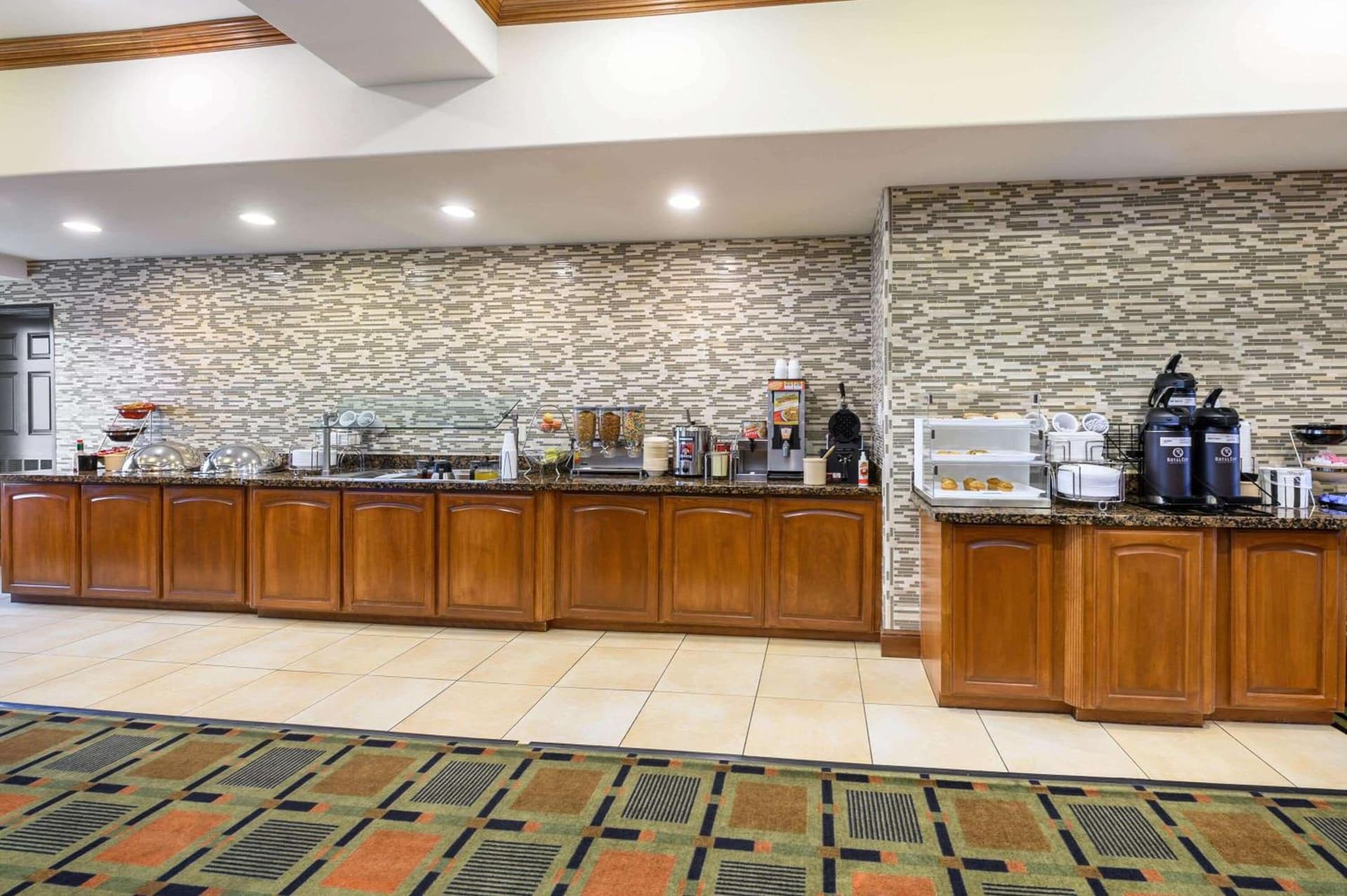 La Quinta Inn & Suites by Wyndham Longview North gallery photo in Longview, TX — image 20