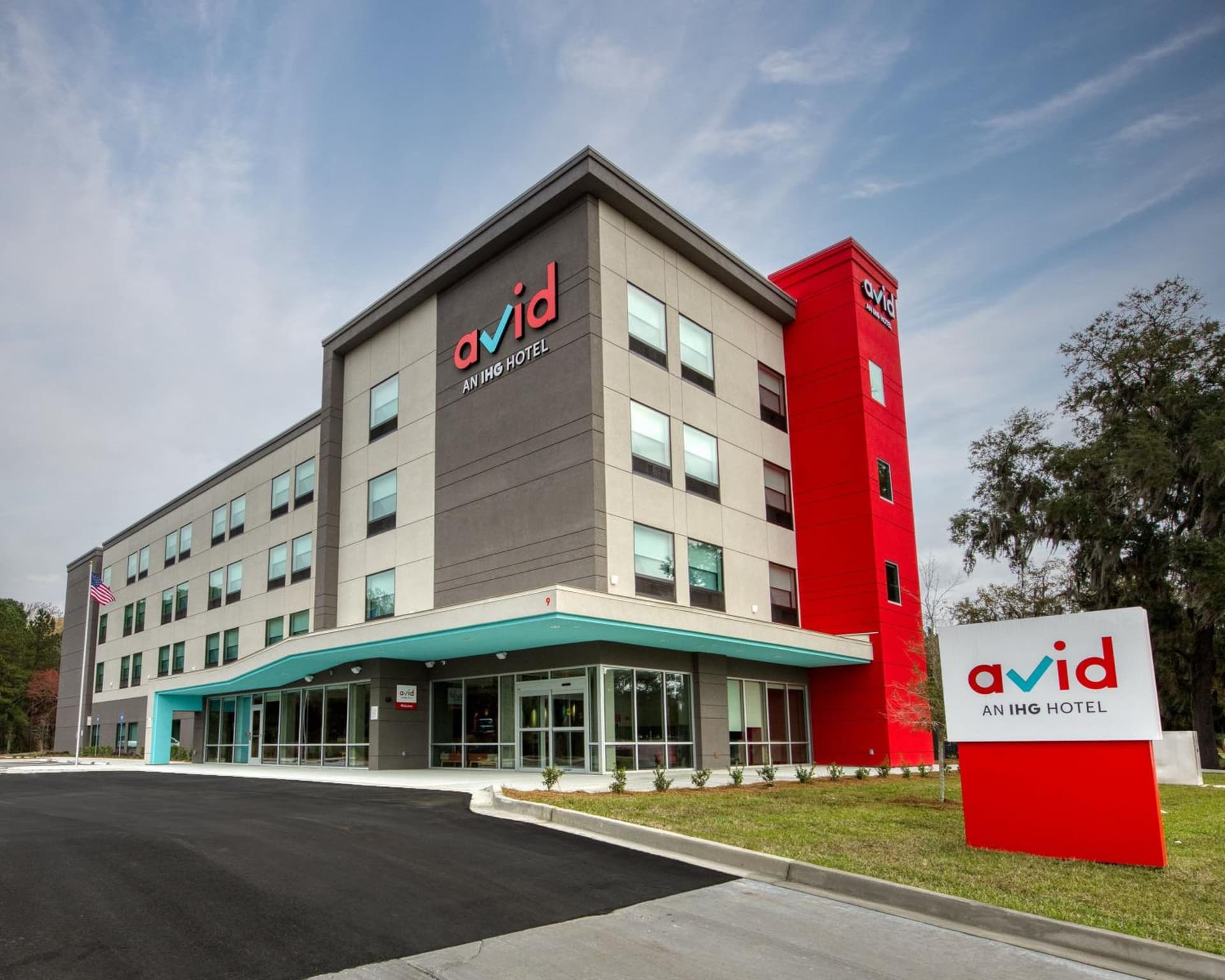avid hotels - Savannah South - Gateway by IHG featured exterior or lobby in Savannah, GA — similar hotel