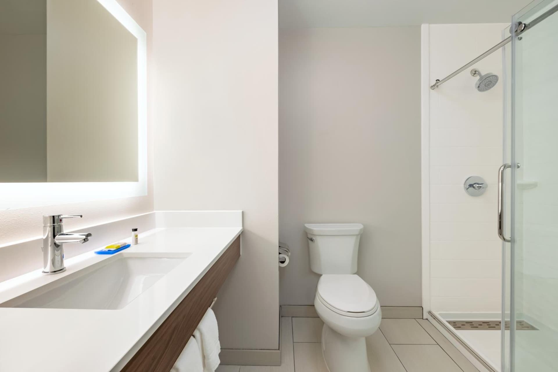 Holiday Inn Express Hotel & Suites Opelika Auburn by IHG gallery photo in Opelika, AL — image 66