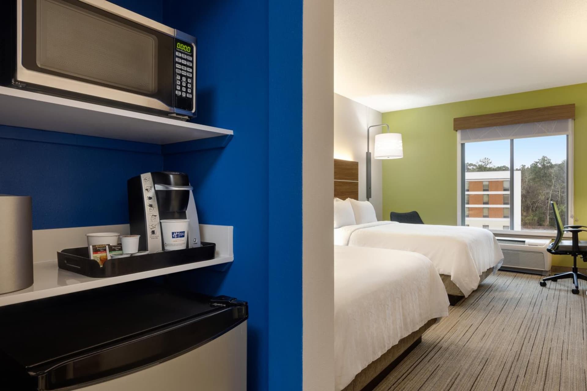 Holiday Inn Express Hotel & Suites Opelika Auburn by IHG gallery photo in Opelika, AL — image 38