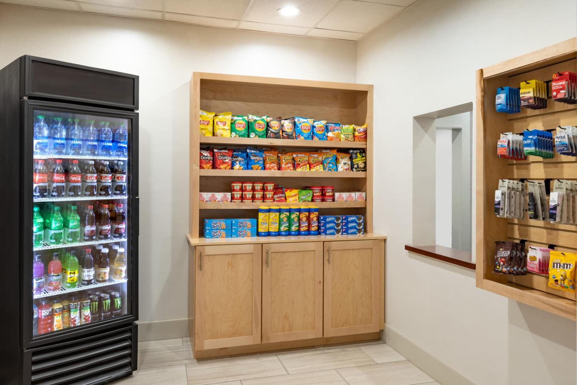 Holiday Inn Express Hotel & Suites Opelika Auburn by IHG gallery photo in Opelika, AL — image 7