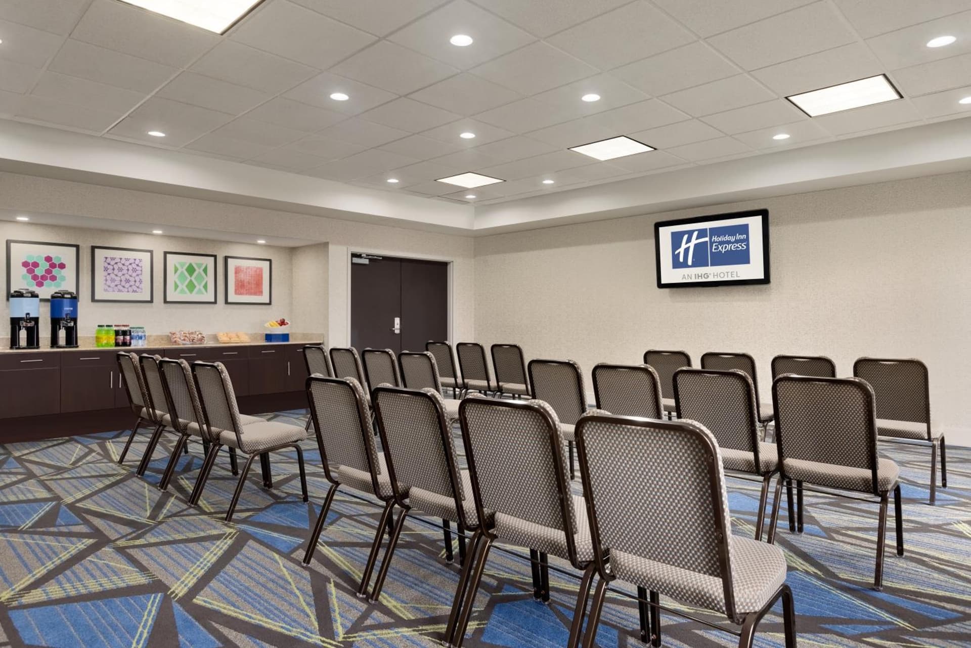 Holiday Inn Express Hotel & Suites Opelika Auburn by IHG gallery photo in Opelika, AL — image 67