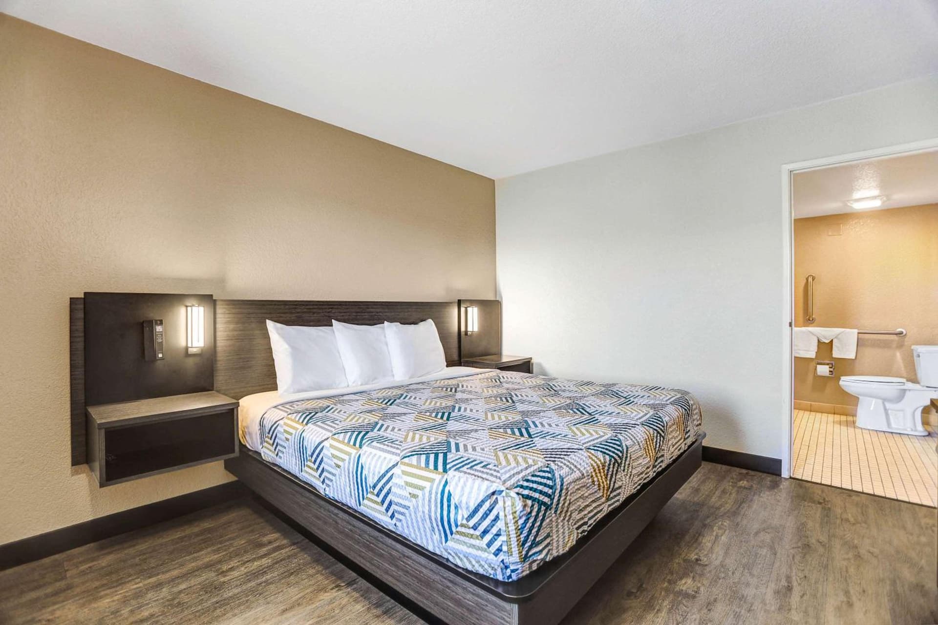 Motel 6-Amarillo, TX - Airport gallery photo in Amarillo, TX — image 25