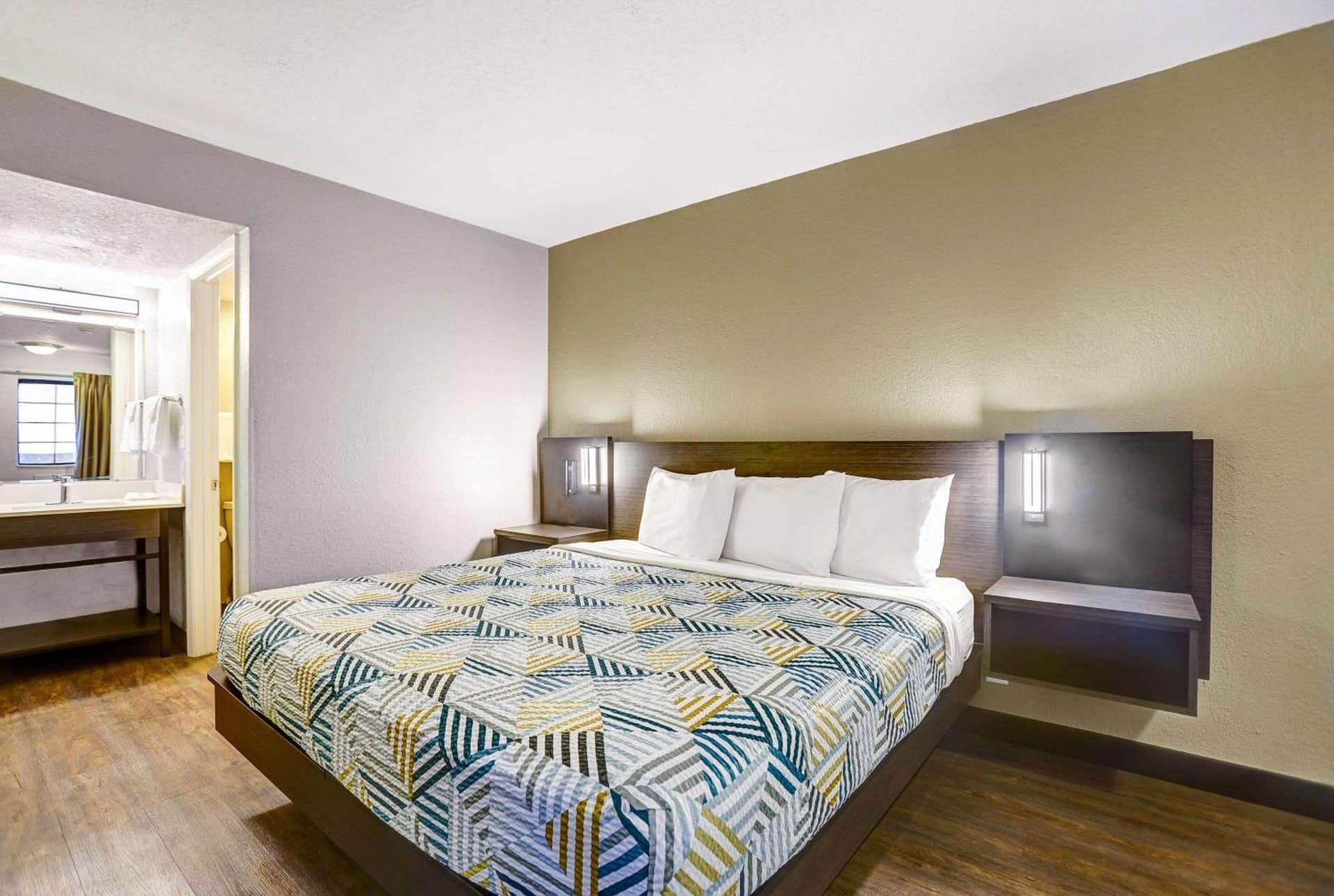 Motel 6-Amarillo, TX - Airport gallery photo in Amarillo, TX — image 43