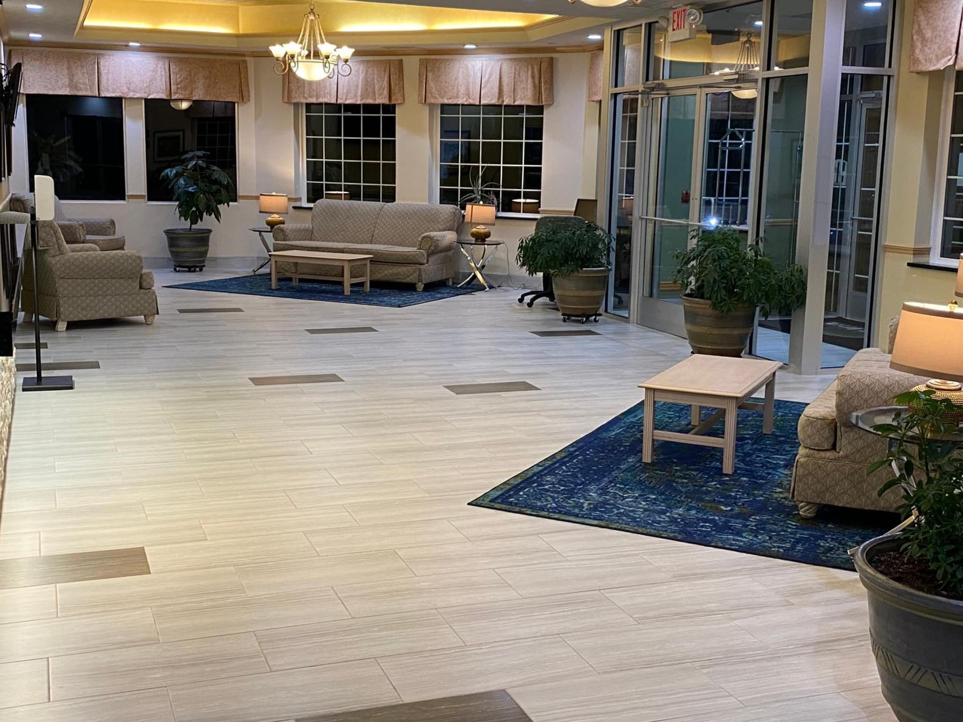 Days Inn by Wyndham Pentwater gallery photo in Pentwater, MI — image 25