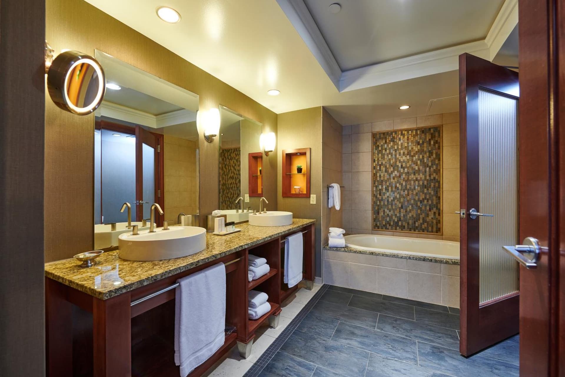 Mount Airy Casino Resort - Adults Only 21 Plus gallery photo in Mount Pocono, PA — image 35