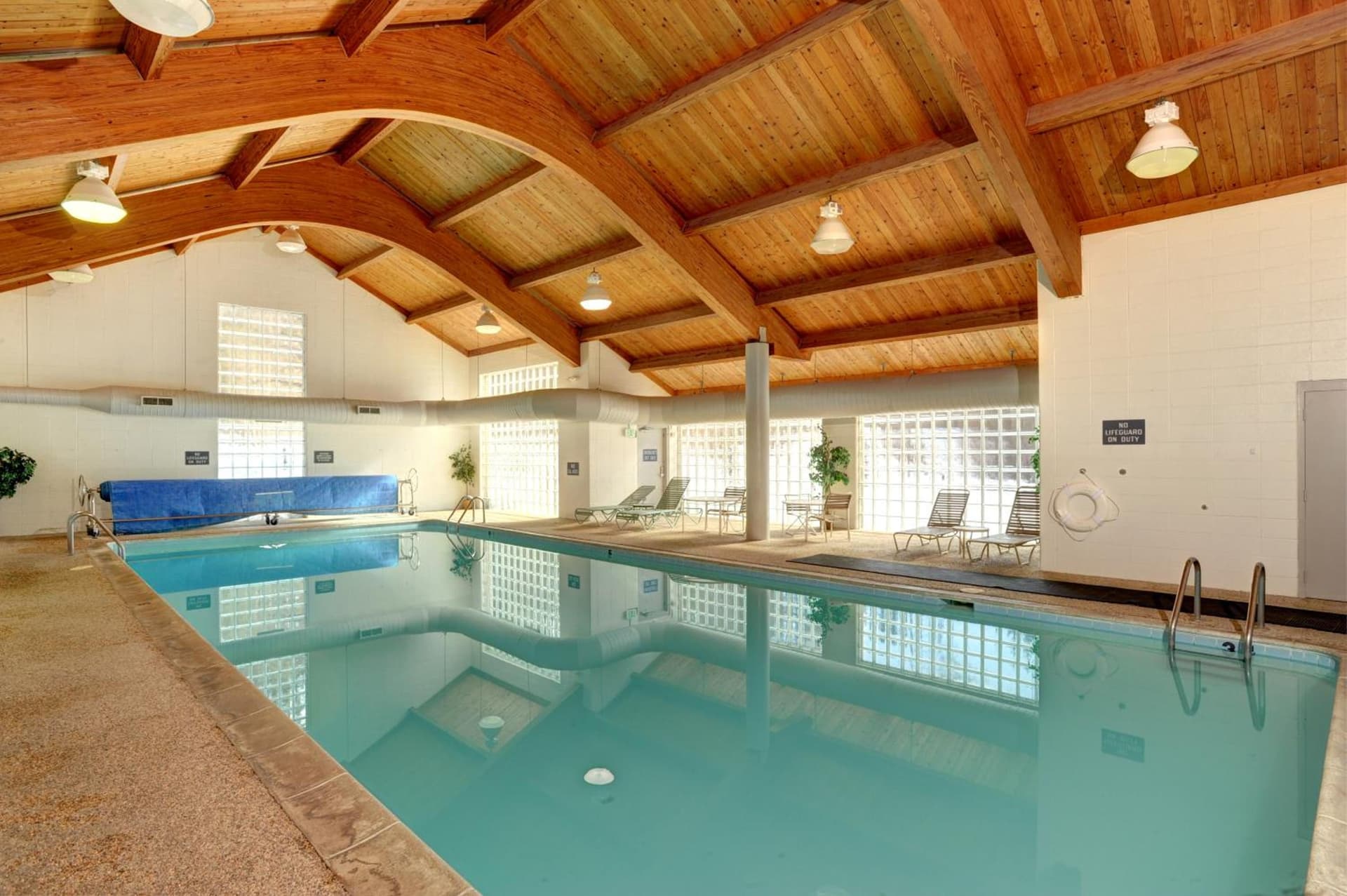 Aspen Ridge Condominiums by Vail Resorts property views in Keystone, CO — gallery photo 3