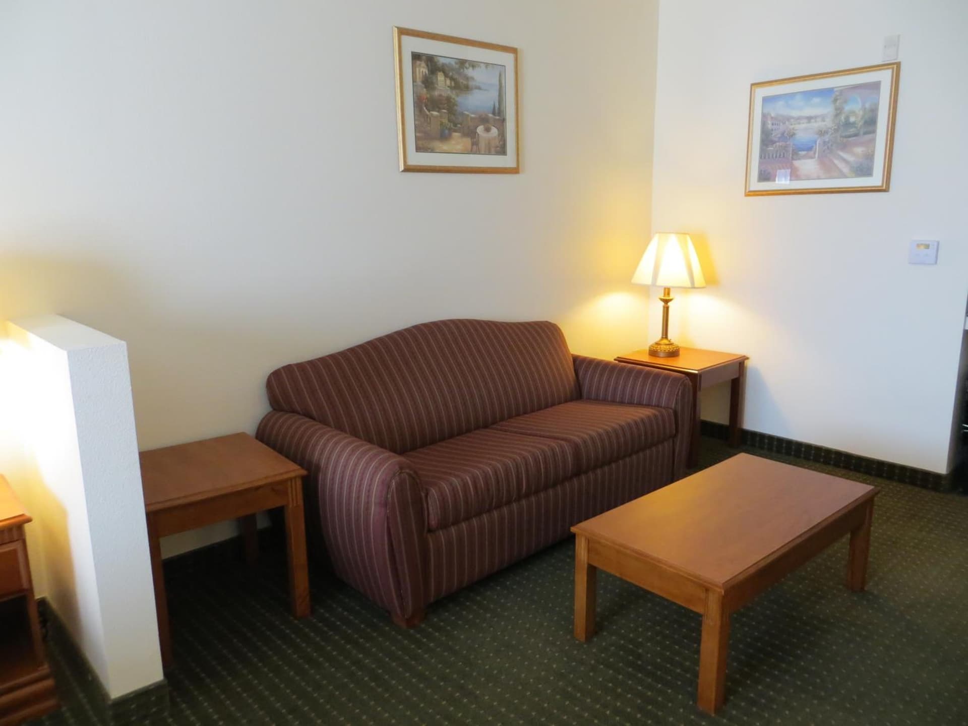 Best Western Plus Lake Elsinore Inn & Suites gallery photo in Lake Elsinore, CA — image 17