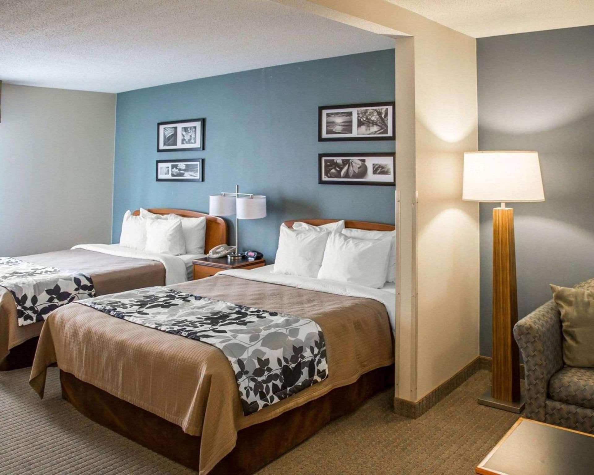 Sleep Inn & Suites Davenport - Quad Cities gallery photo in Bettendorf, IA — image 11
