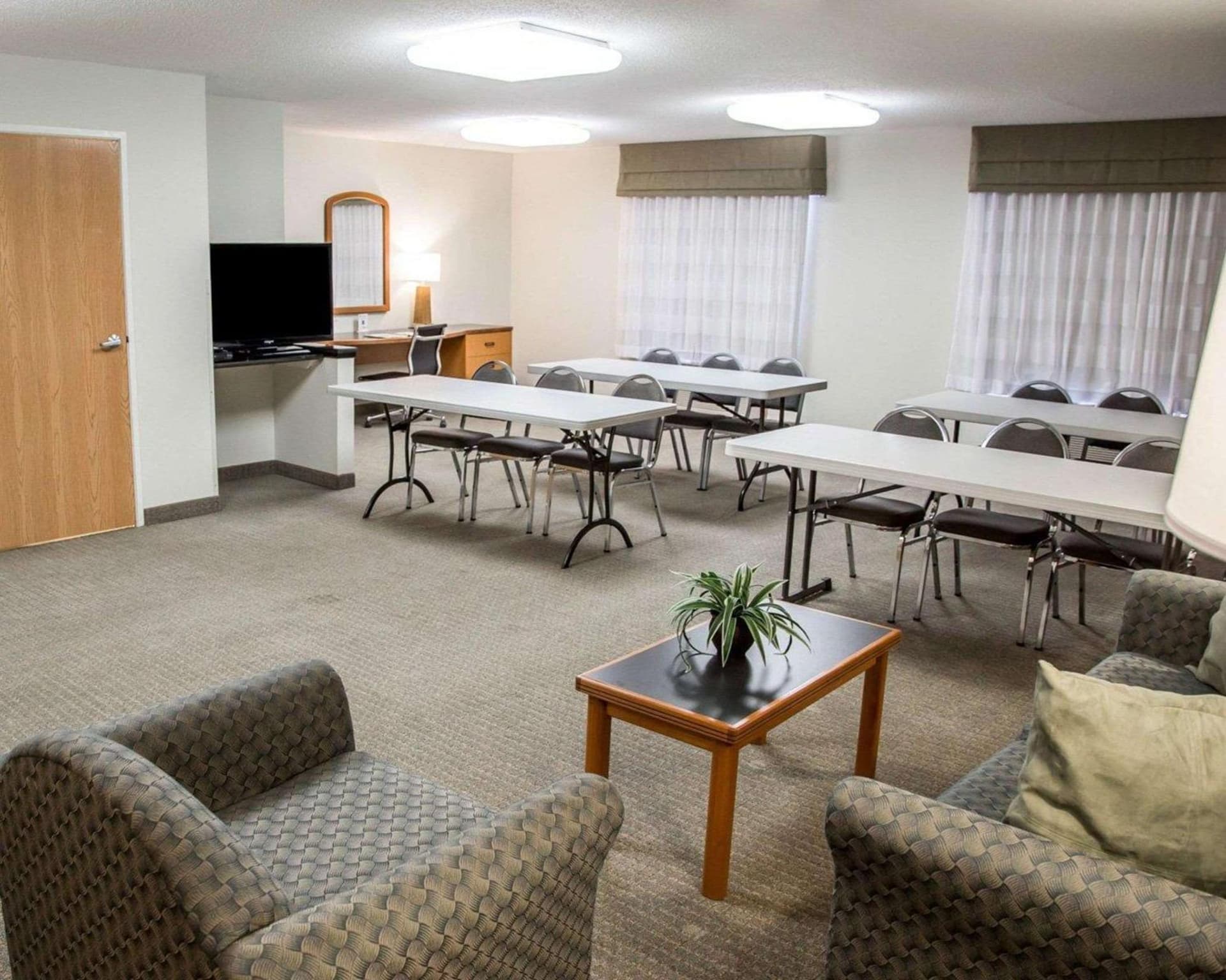 Sleep Inn & Suites Davenport - Quad Cities gallery photo in Bettendorf, IA — image 25