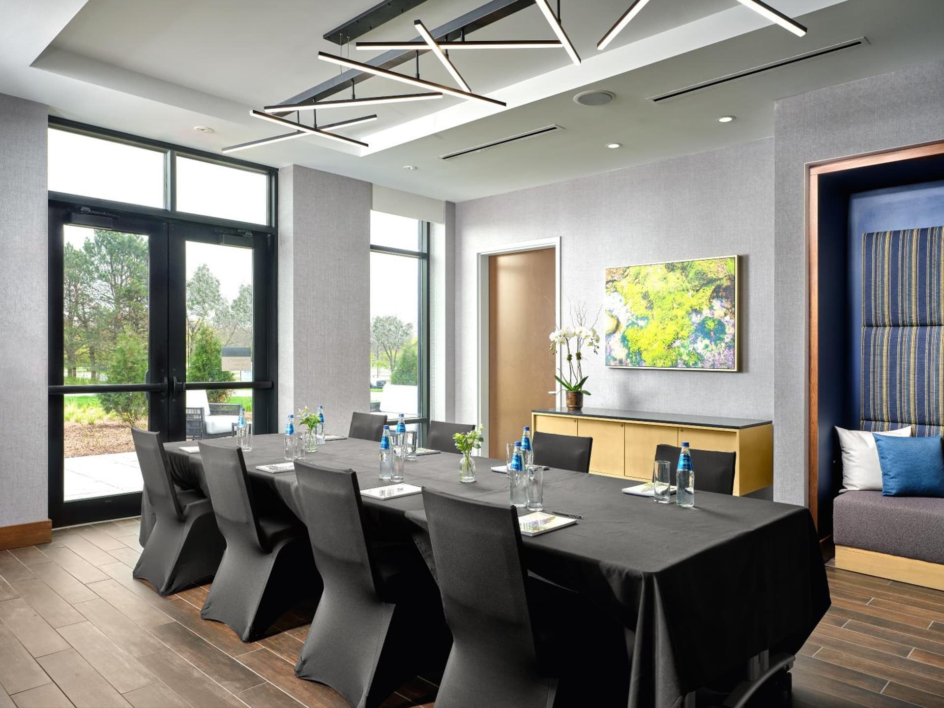 The Forester Hotel, part of Unscripted by Hyatt gallery photo in Lake Forest, IL — image 44