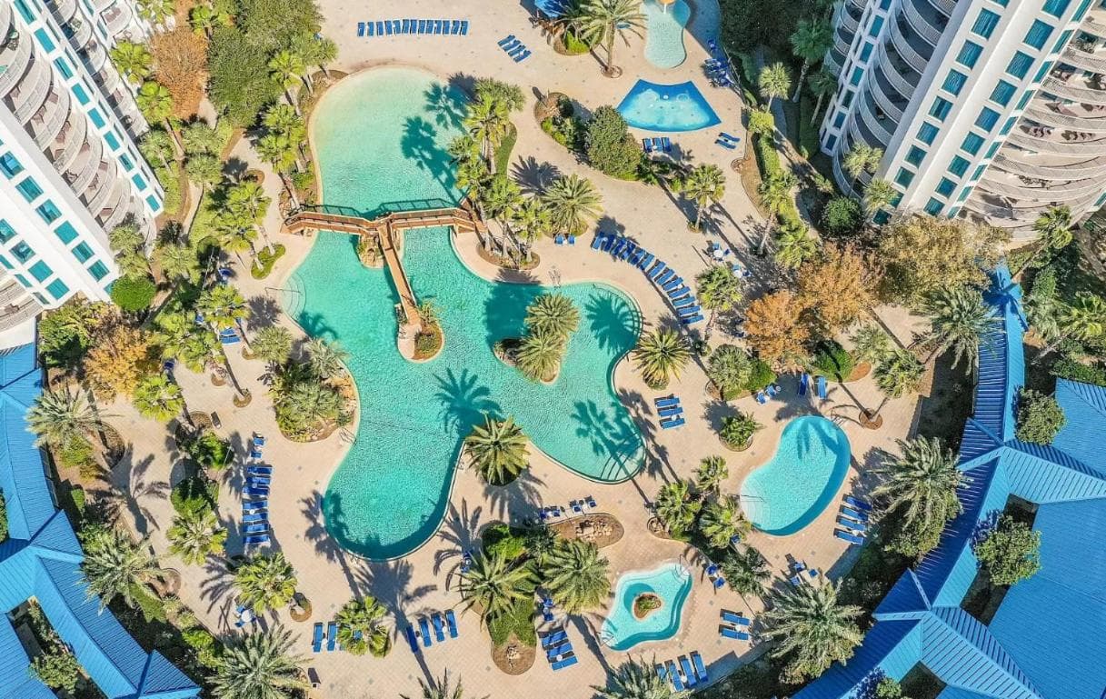 1815 A Slice of Heaven Destin - Pool & Ocean View interior in Destin, FL — gallery photo 2