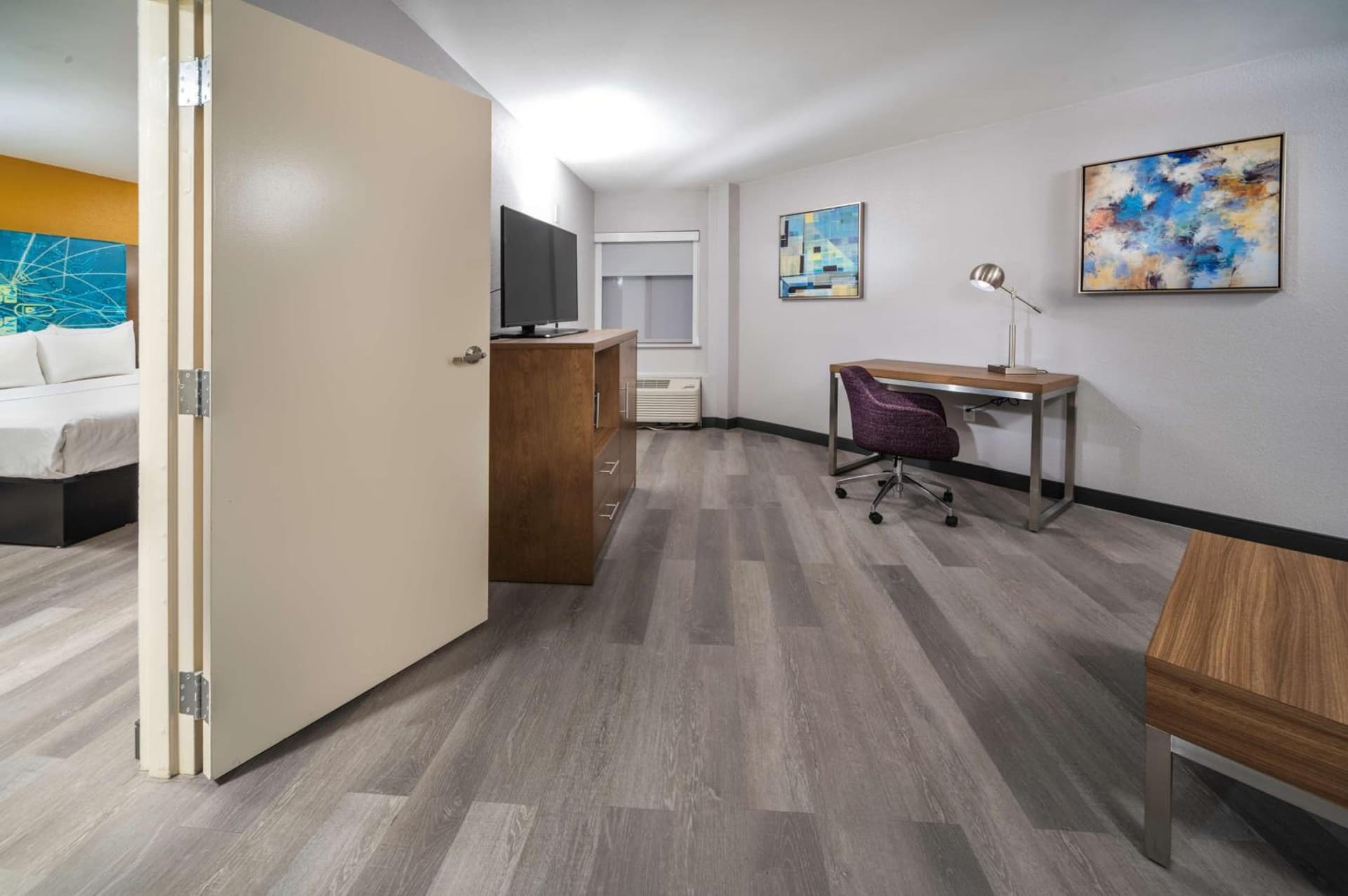 Best Western Plus Raleigh Crabtree Valley Hotel gallery photo in Raleigh, NC — image 17