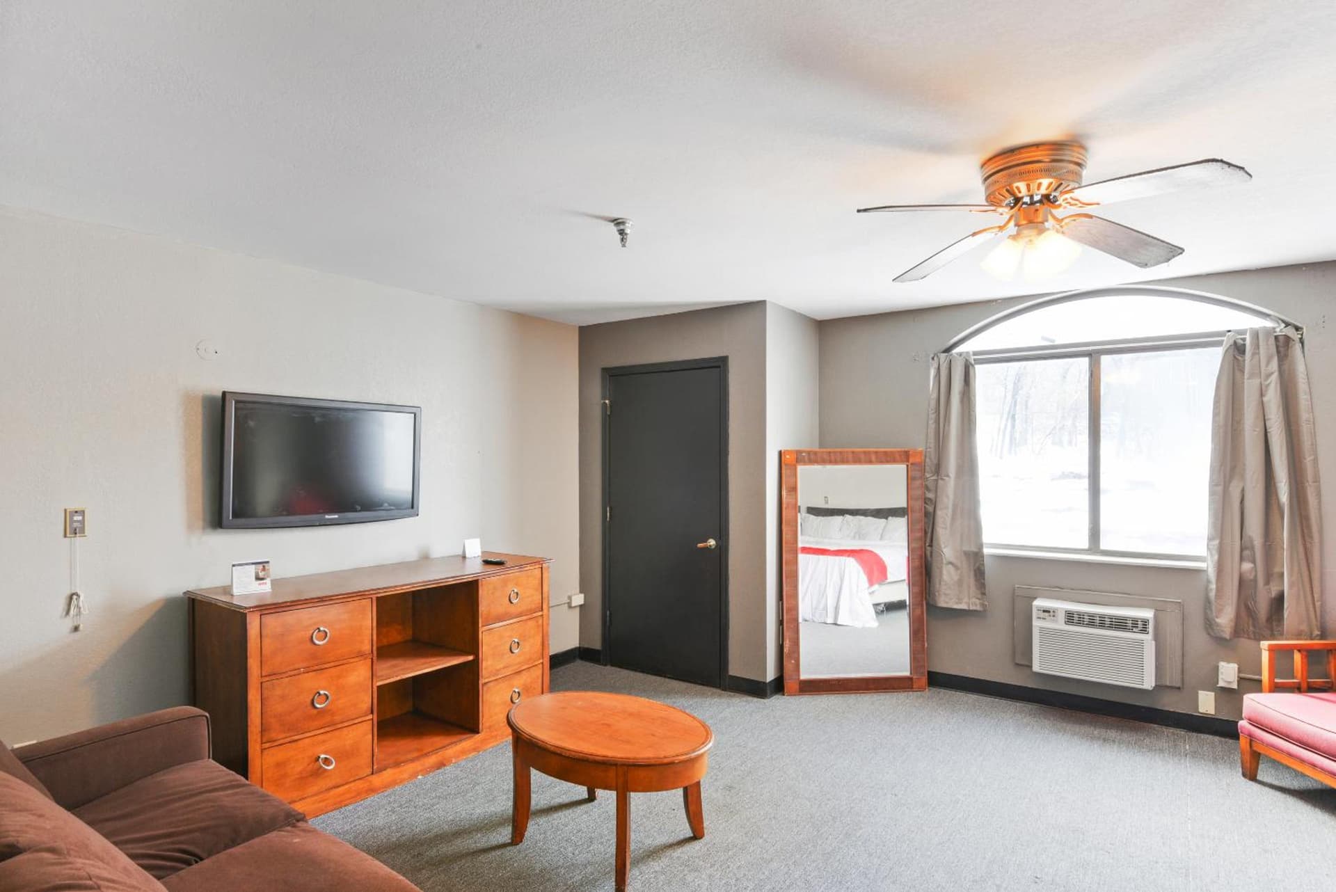 OYO Hotel Edmond - University of Central Oklahoma gallery photo in Edmond, OK — image 35