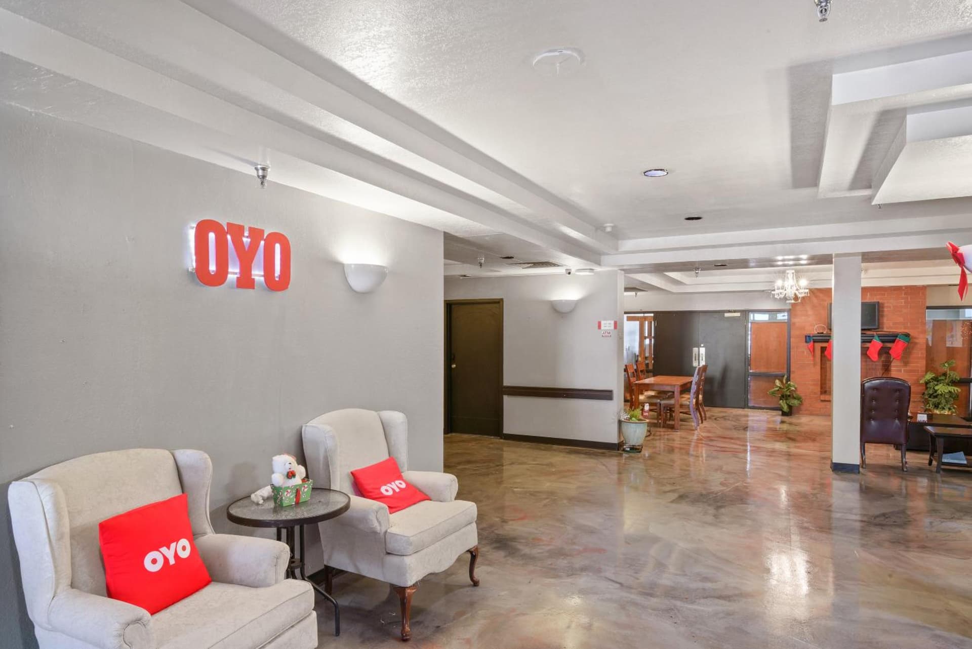 OYO Hotel Edmond - University of Central Oklahoma interior in Edmond, OK — gallery photo 2